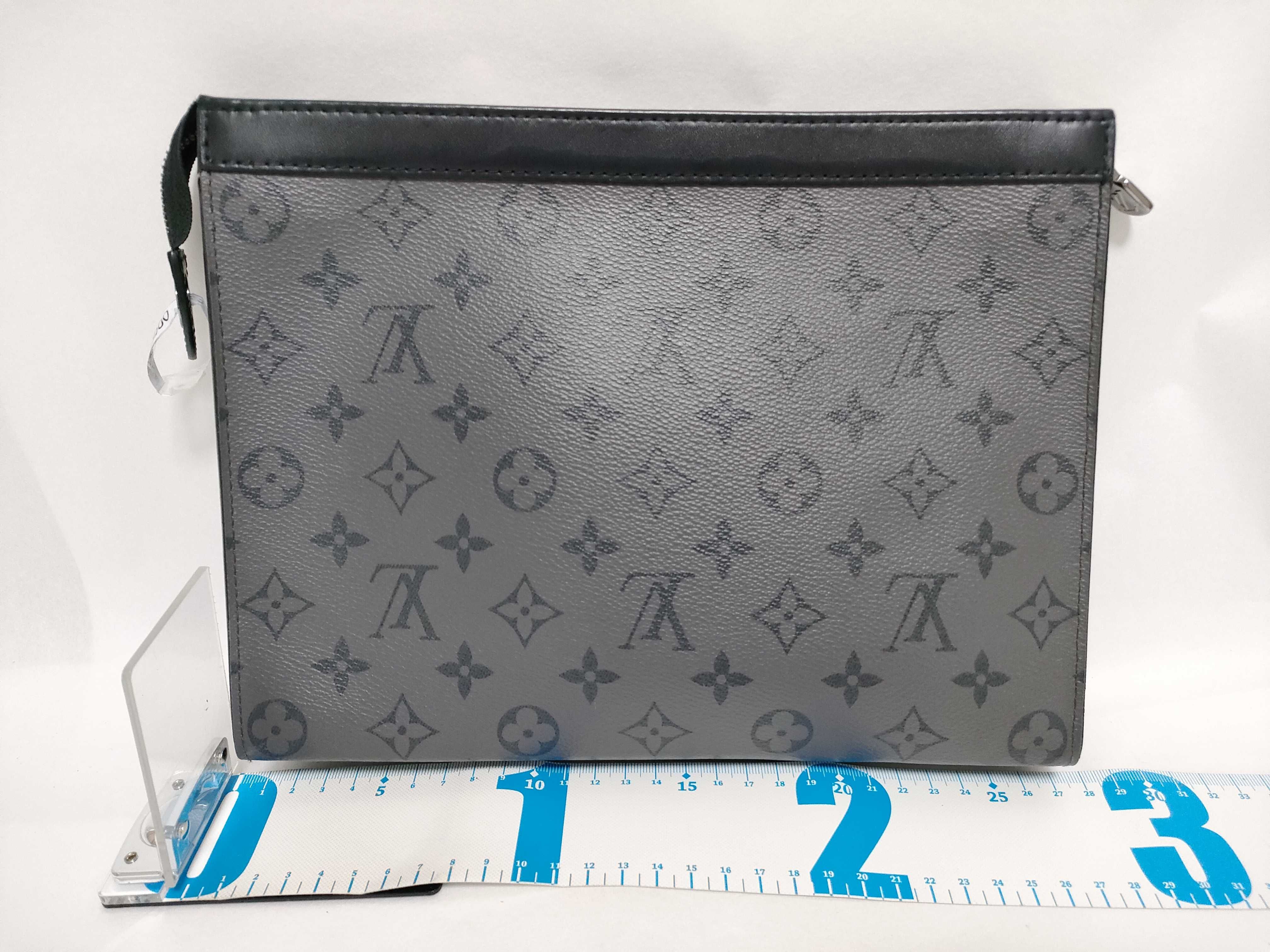 PH- Pochette Clutch Bag Voyage Monogram Eclipse MM Gray Canvas (Second Bag) — view 2
