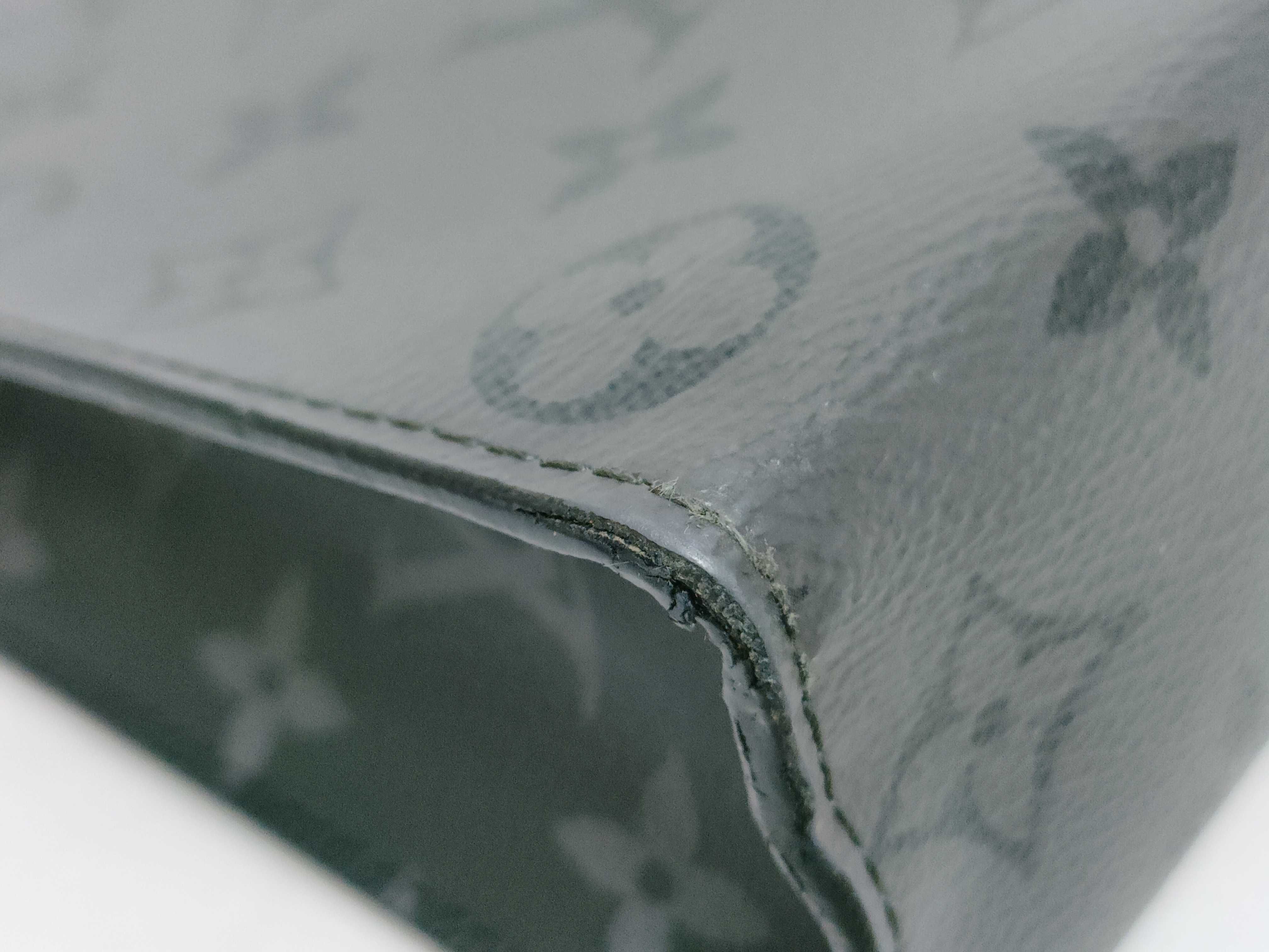 PH- Pochette Clutch Bag Voyage Monogram Eclipse MM Gray Canvas (Second Bag) — view 3