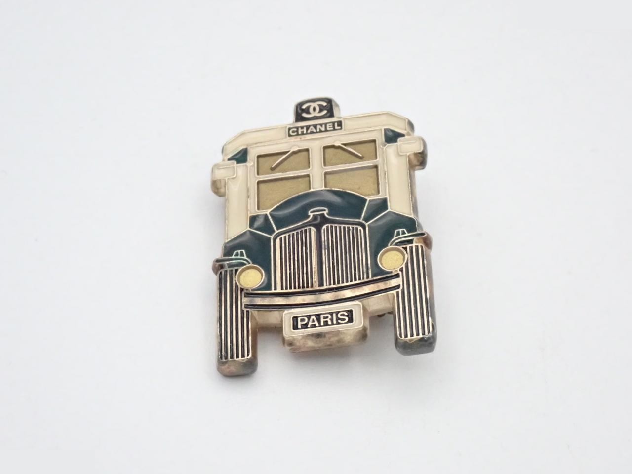 Retro Bus Brooch