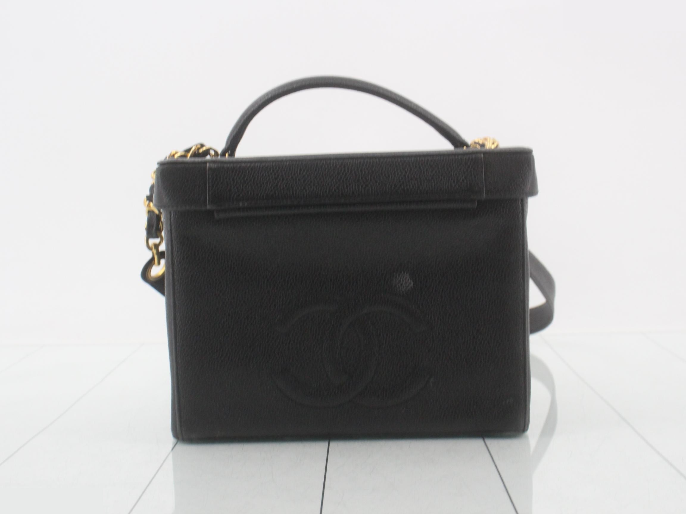 Vanity Case, Coco Mark, Caviar Skin, 2-Way Turnlock, Coco Mark — view 2