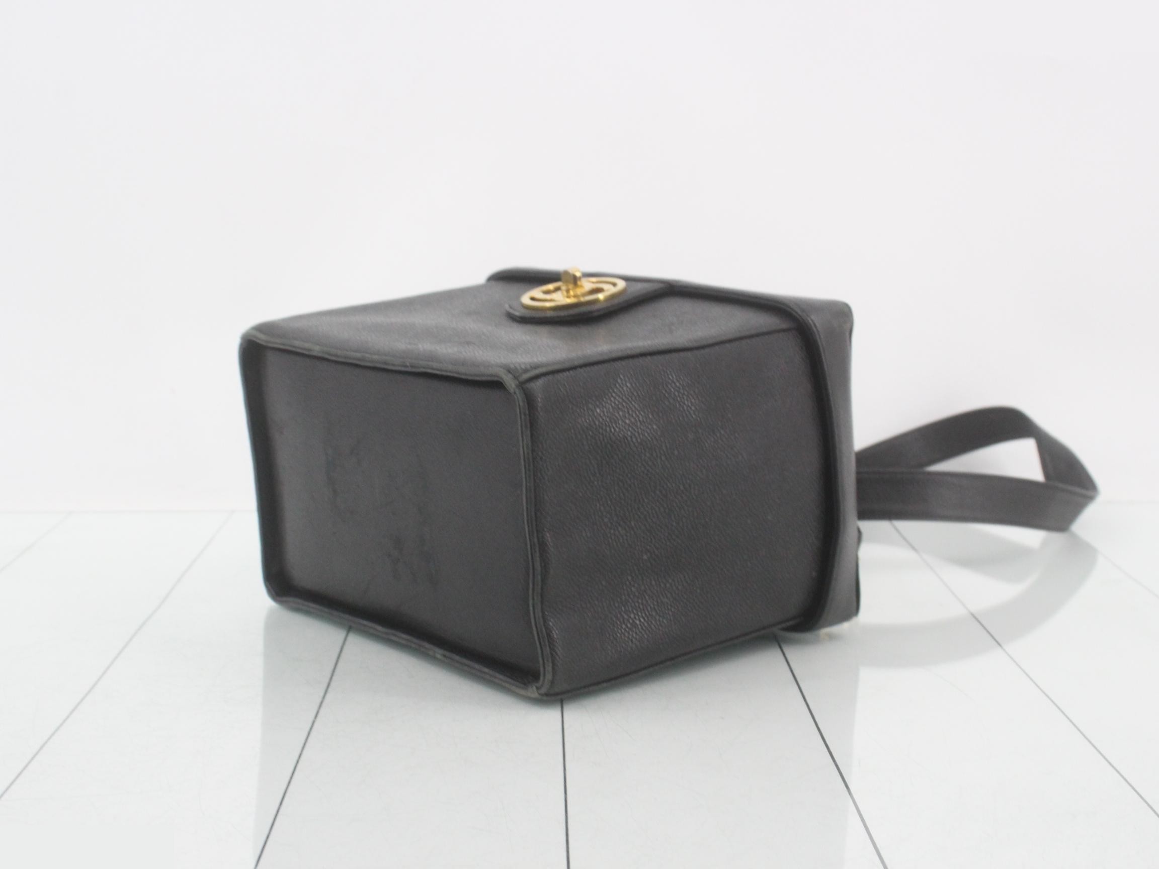 Vanity Case, Coco Mark, Caviar Skin, 2-Way Turnlock, Coco Mark — view 6