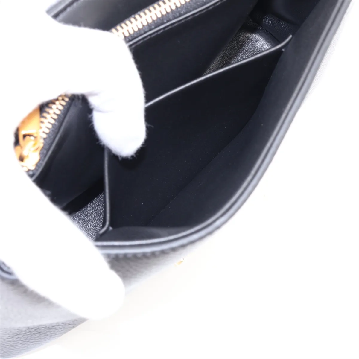 Triomphe Teen Nino Leather 2-Way Handbag, Black — view 9