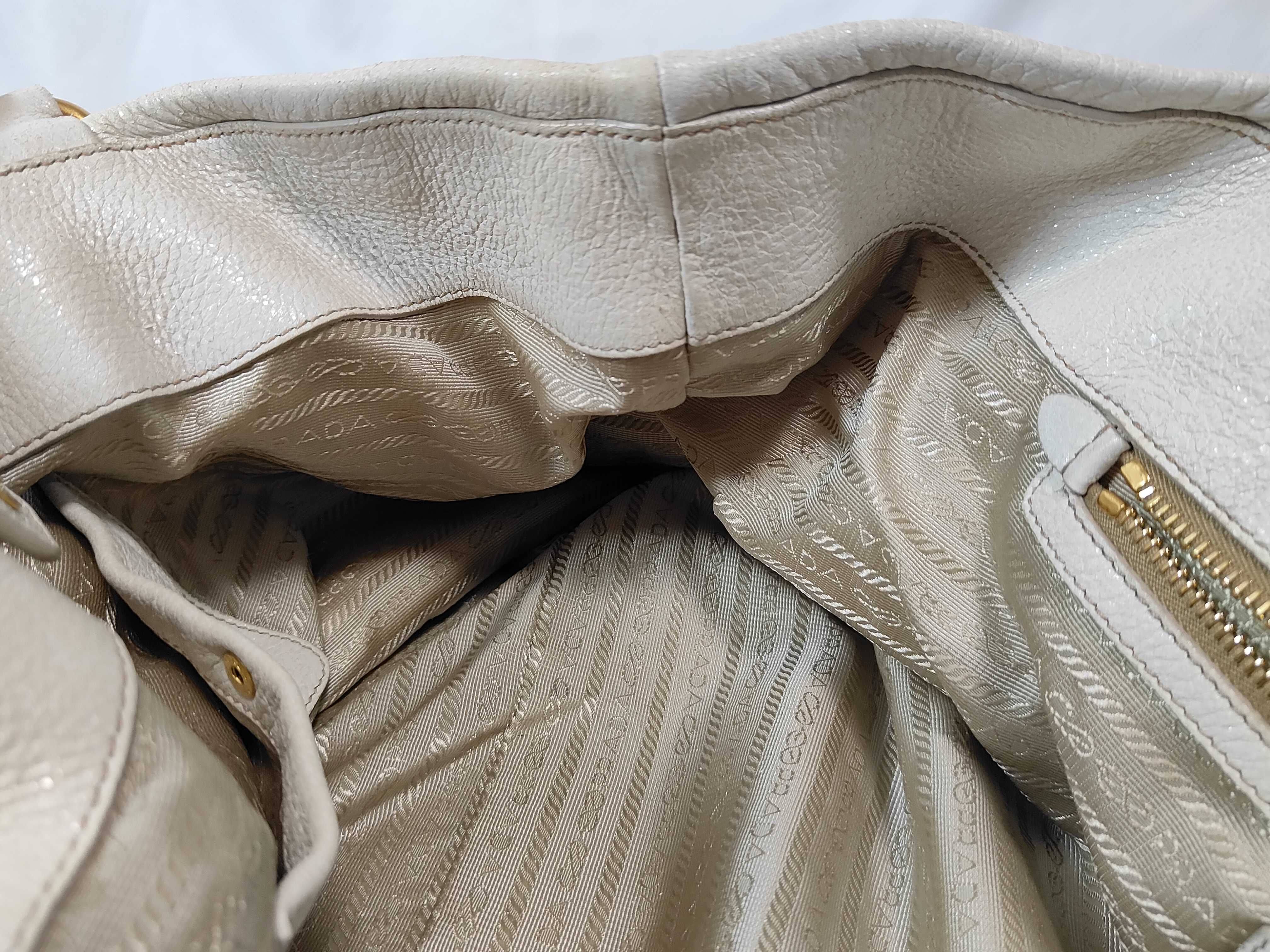 Vitello Daino Hobo Bag Tote Bag — view 8