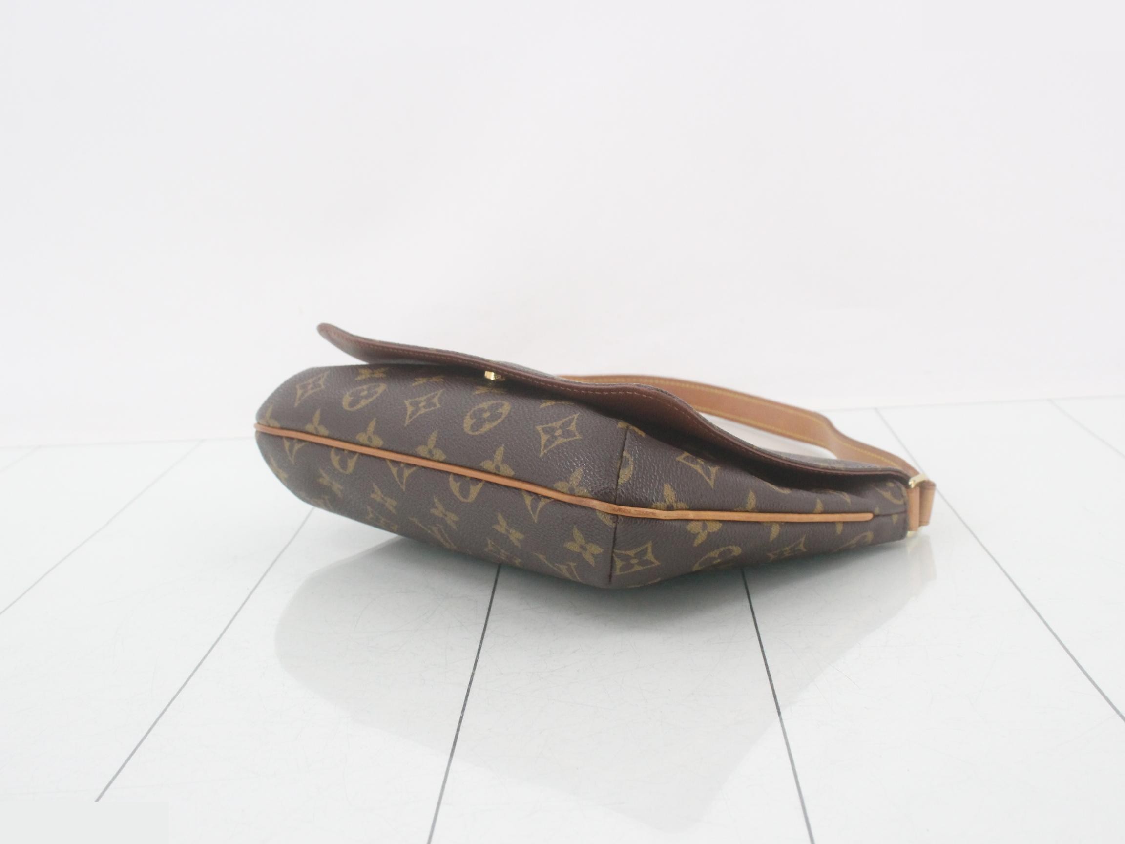 Monogram Musette Tango — view 6
