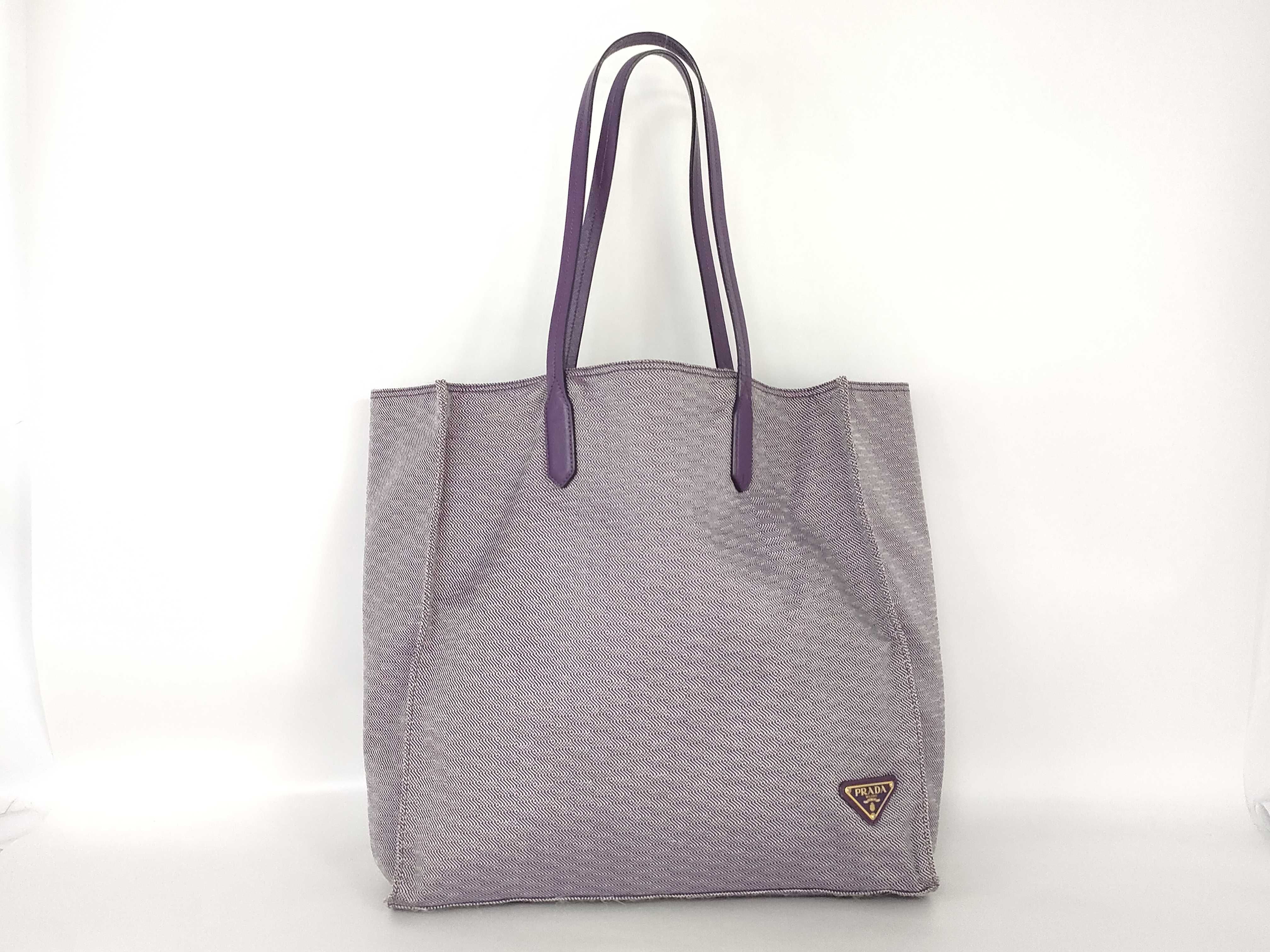 tote bag with triangular logo
