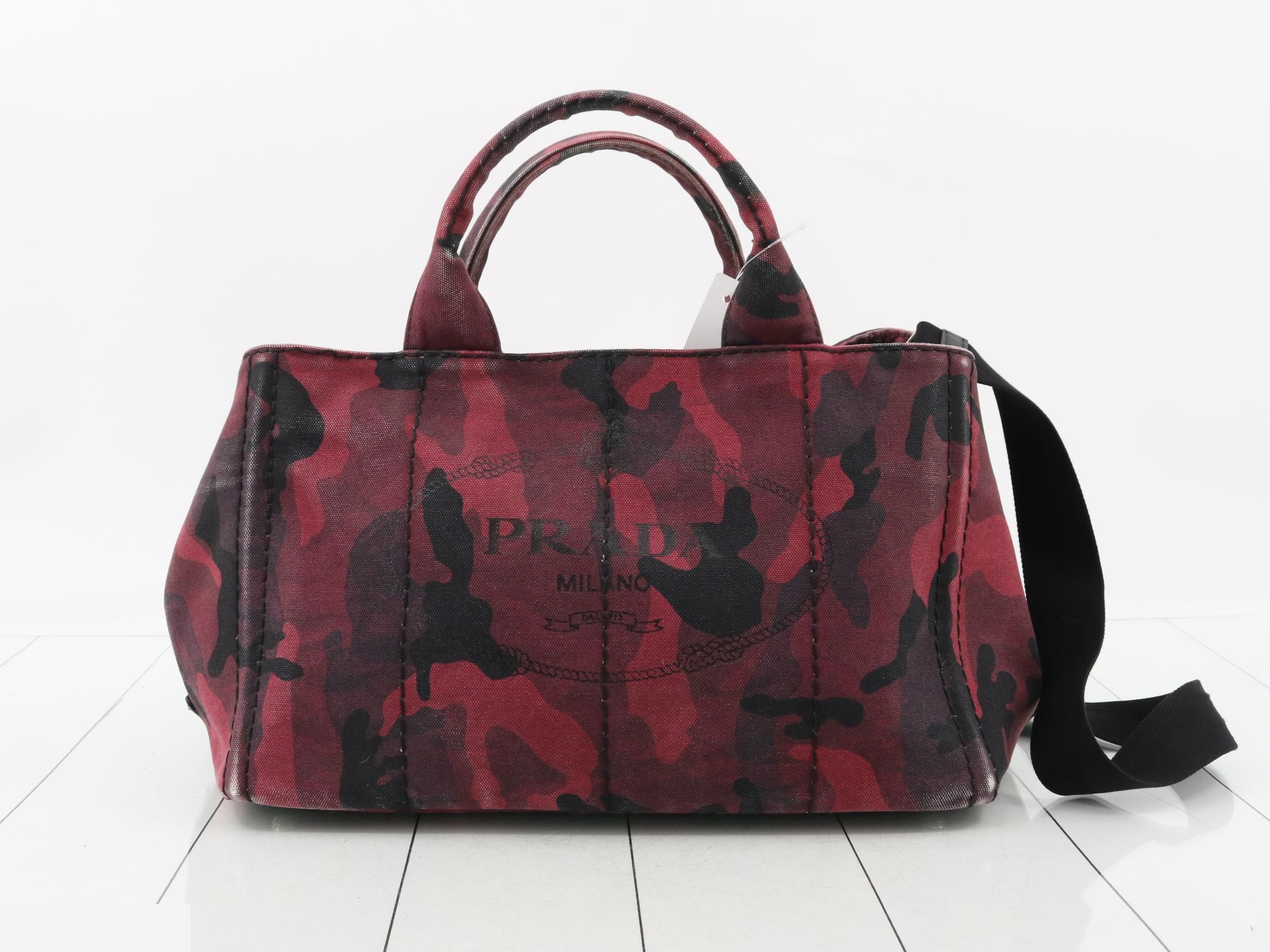 Other lines: Bags and shoulder bags