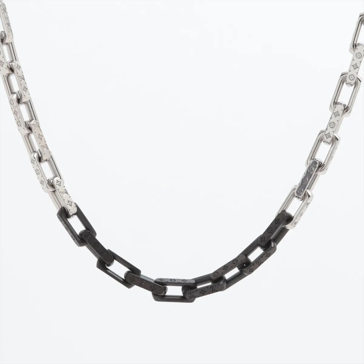 M00677 Collier Monogram Chain Necklace LE0233, Metal, Black, — view 2