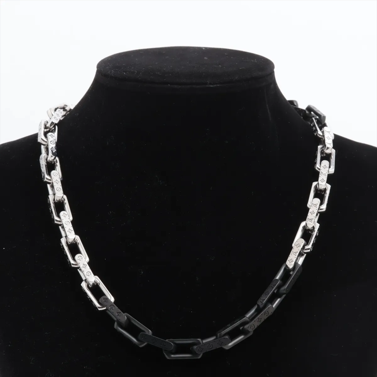 M00677 Collier Monogram Chain Necklace LE0233, Metal, Black, — view 5
