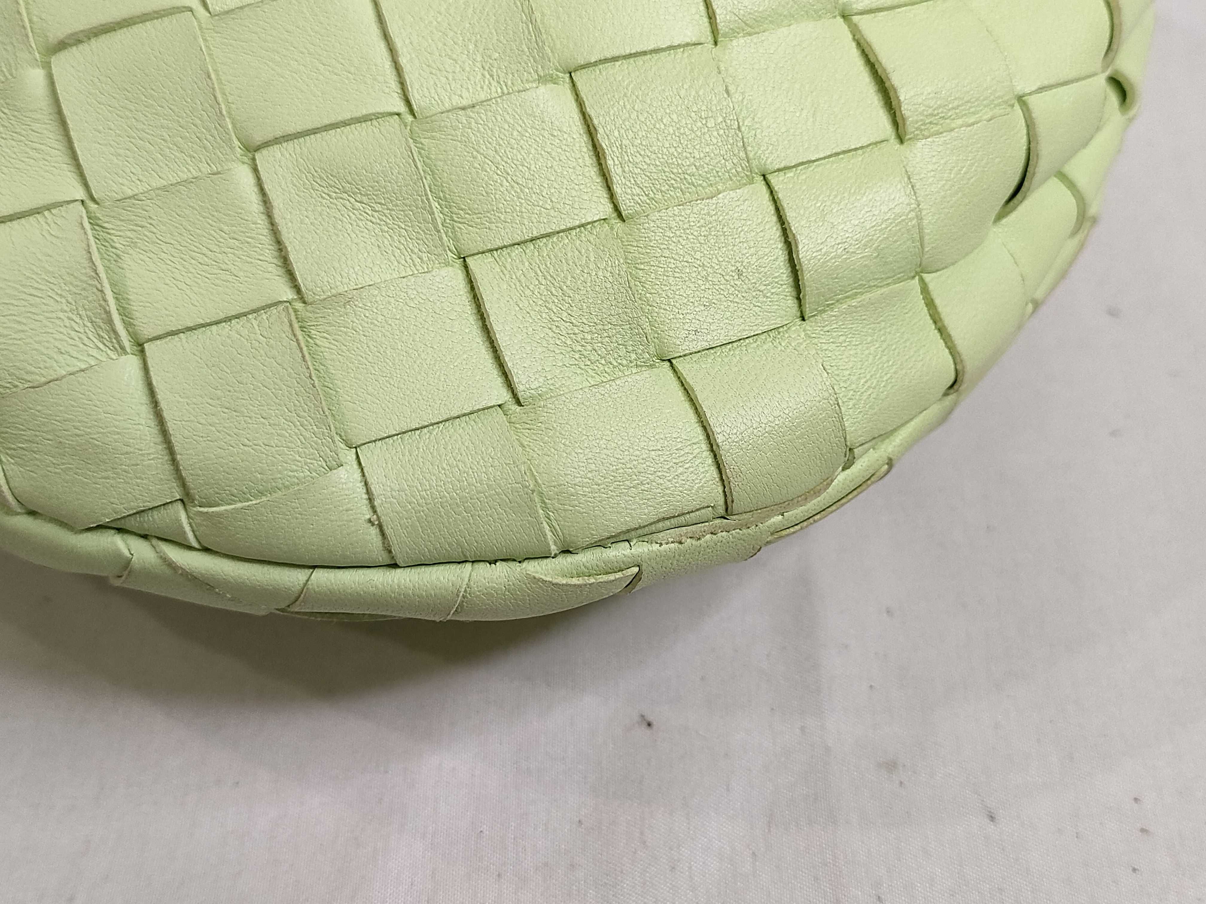 Intrecciato DU- Intrecciato Mini Jodie Leather Handbag Green — view 6