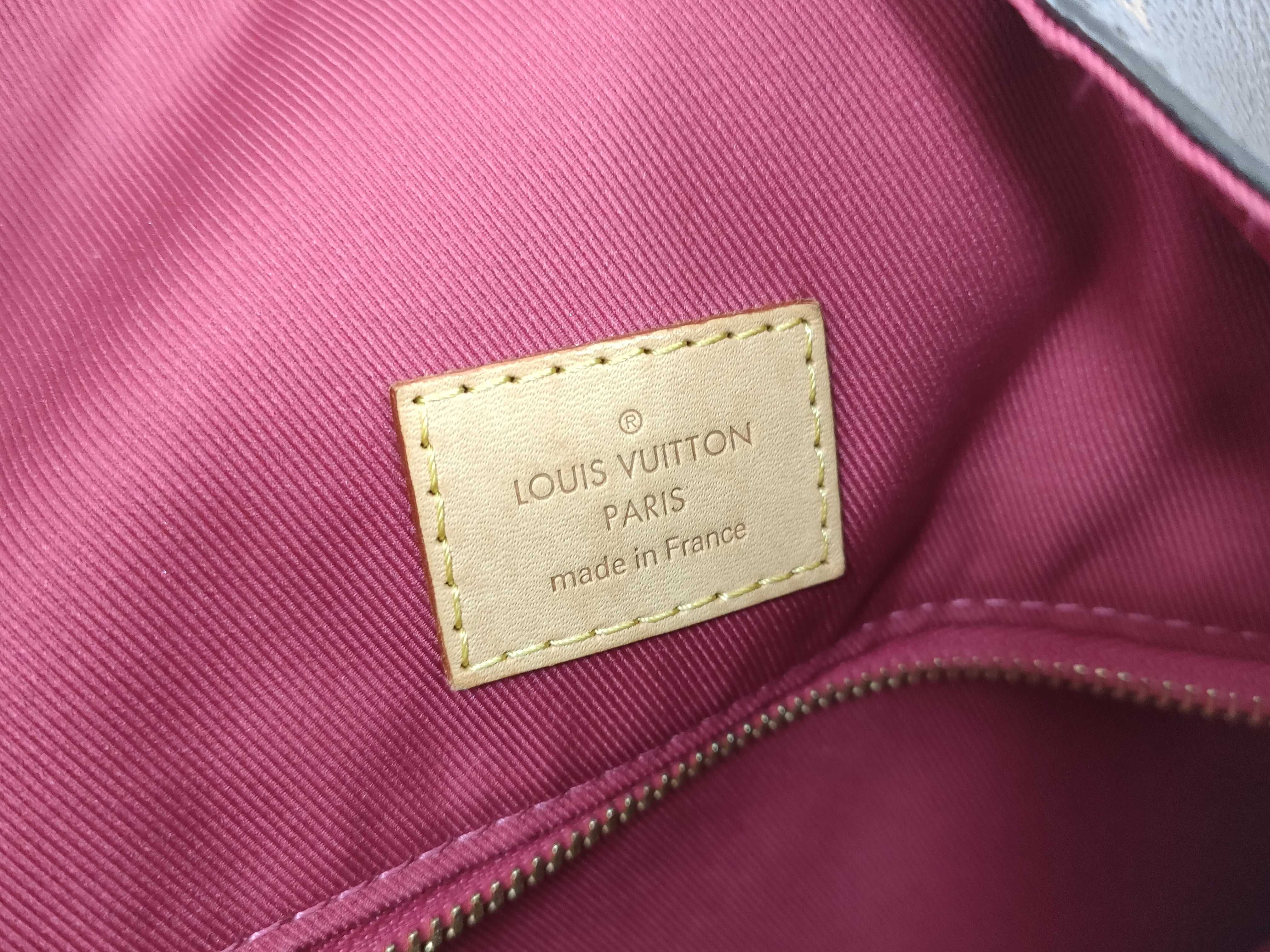 Monogram LV Graceful PM Shoulder Bag — view 11