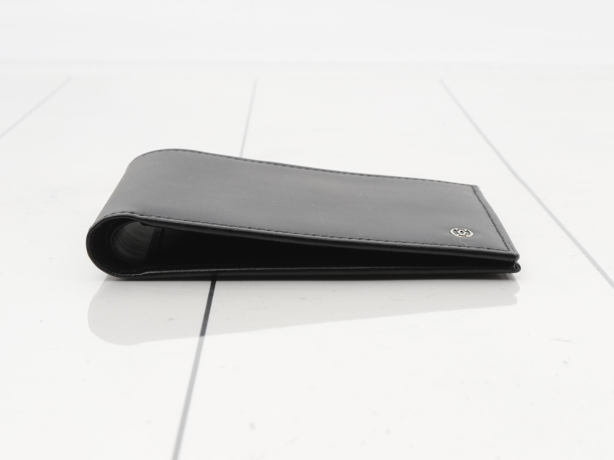 C de Cartier wallet — view 3