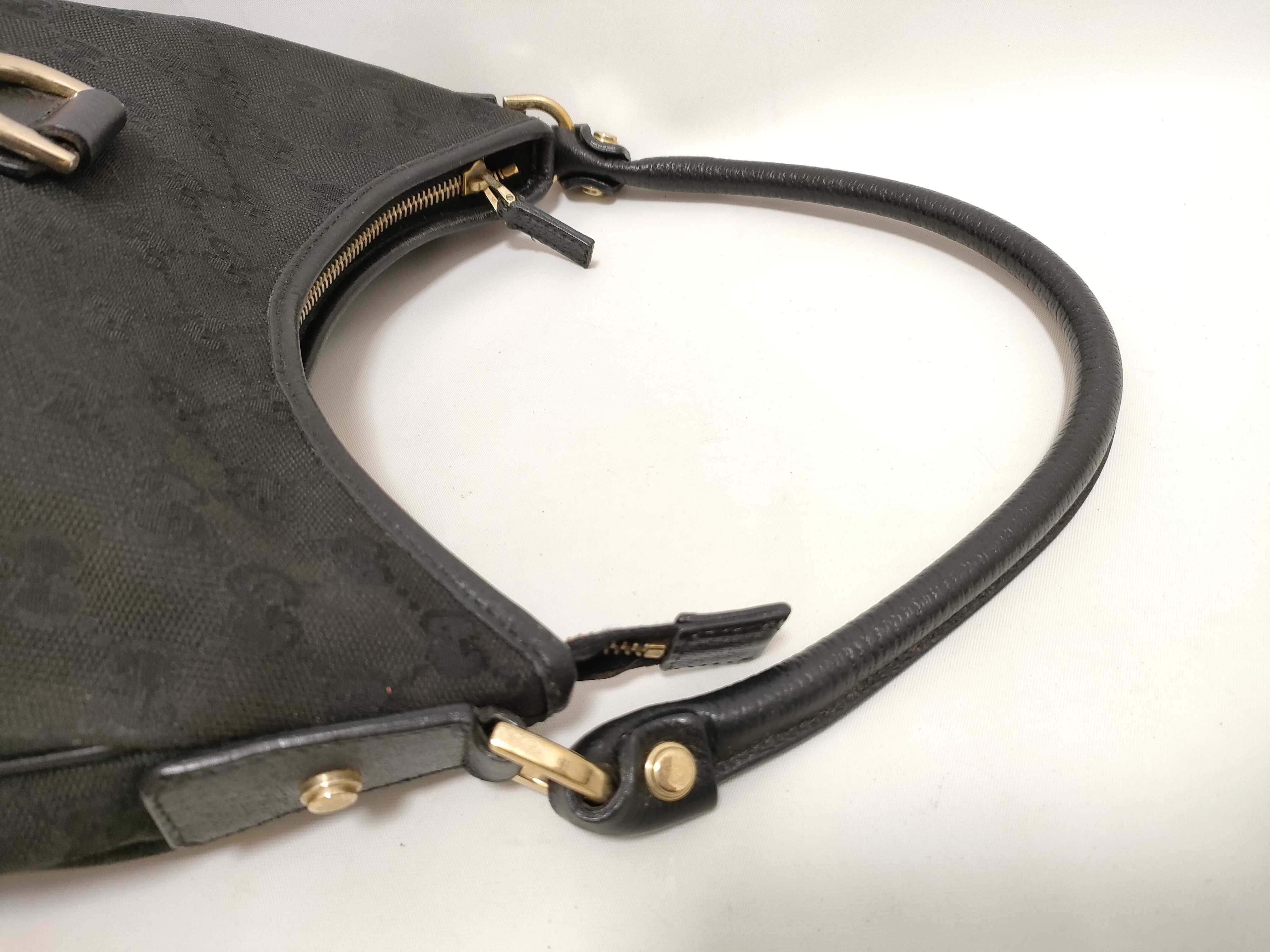 GG Canvas Abbey One-Shoulder Bag — view 3