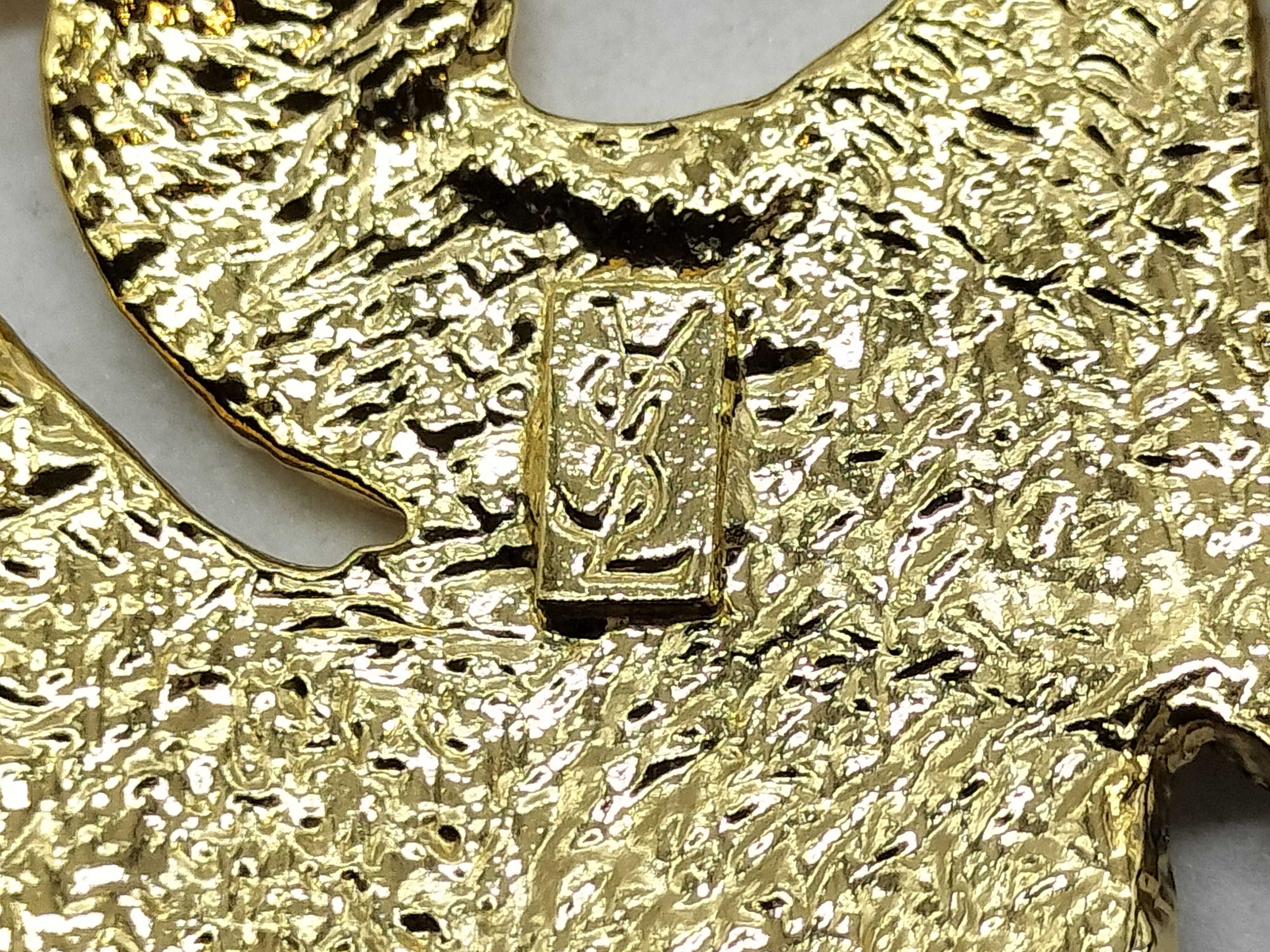 Gold Plated Leaf Vintage Necklace — view 3