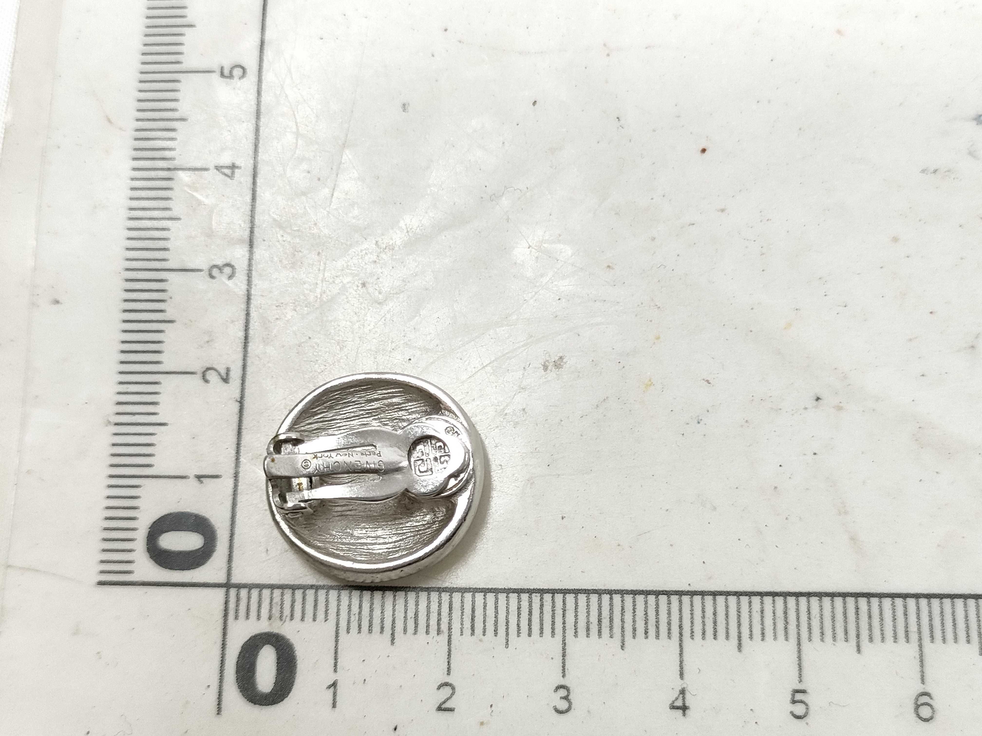 4G Logo Circle Silver Earrings — view 7