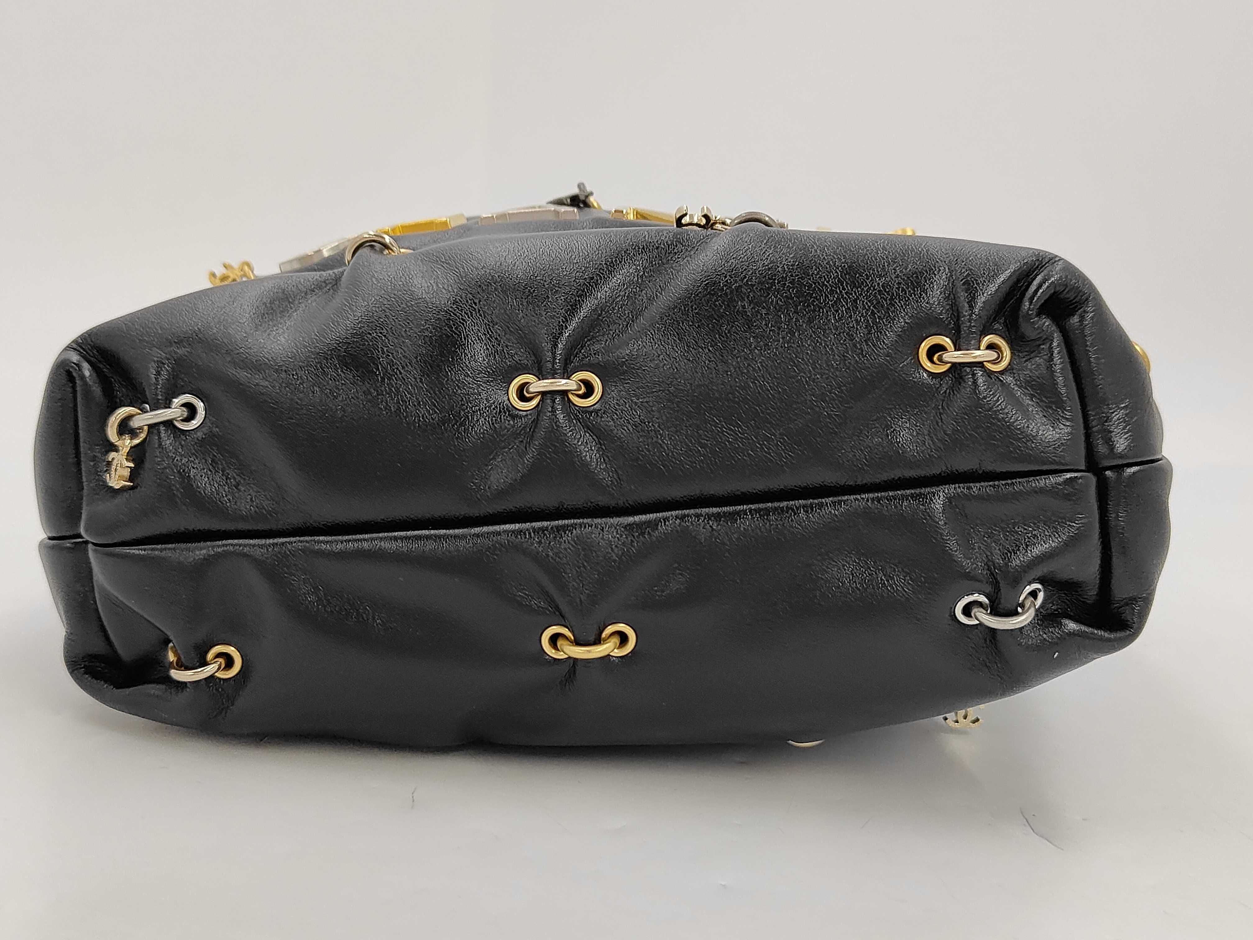 22 Bag Mini Chain Shoulder Bag — view 3