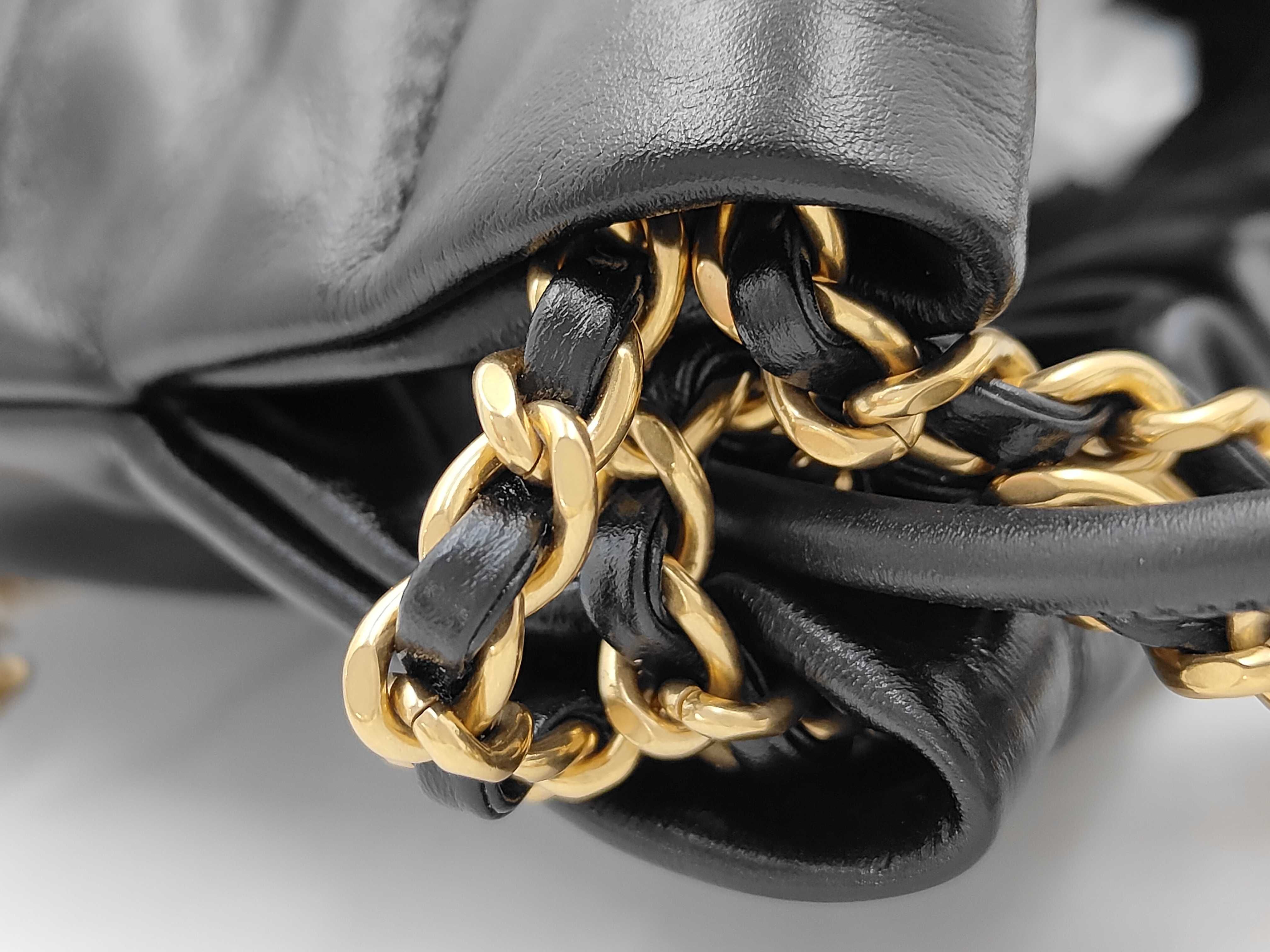 22 Bag Mini Chain Shoulder Bag — view 7