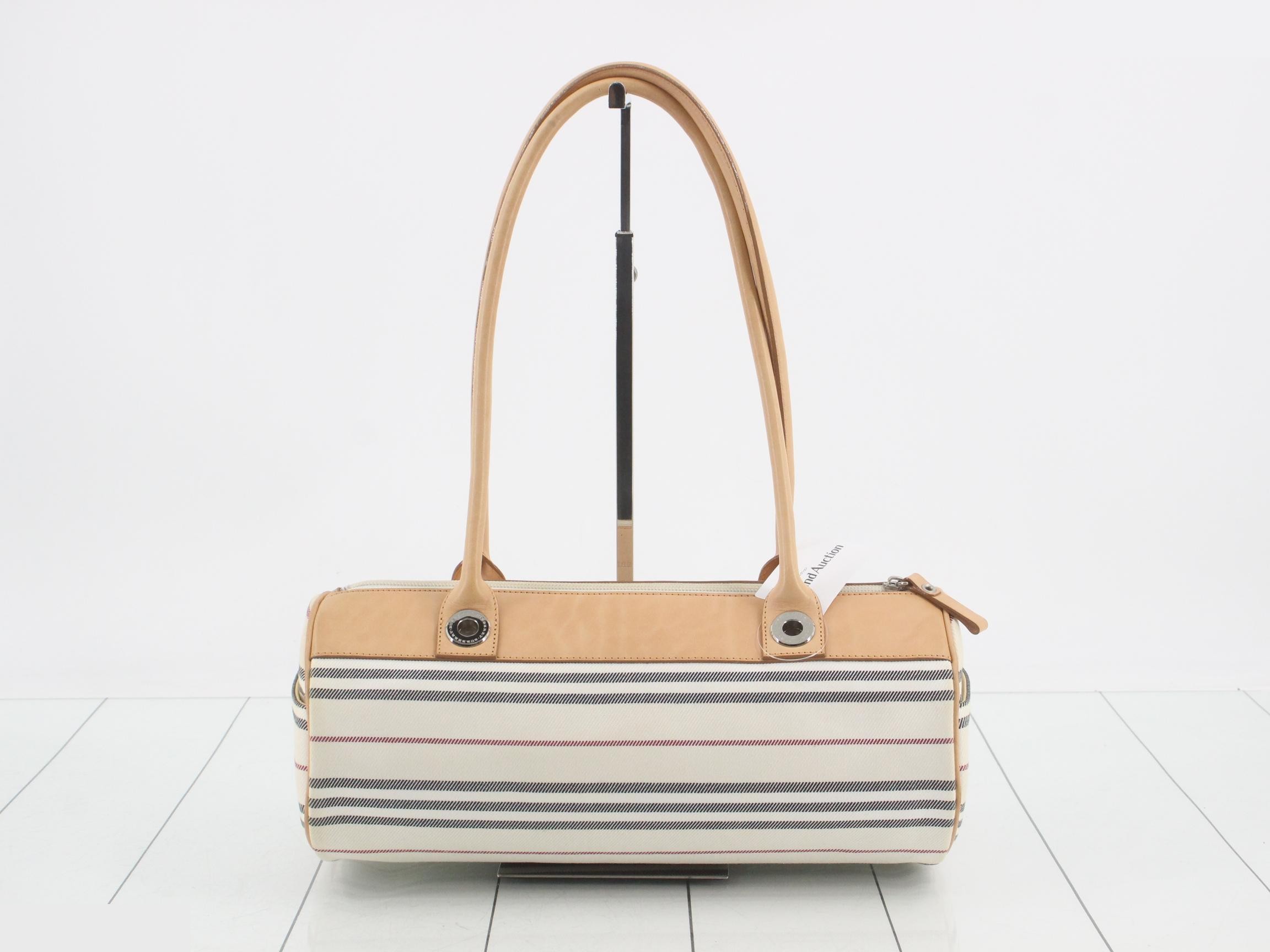 handbag — view 2