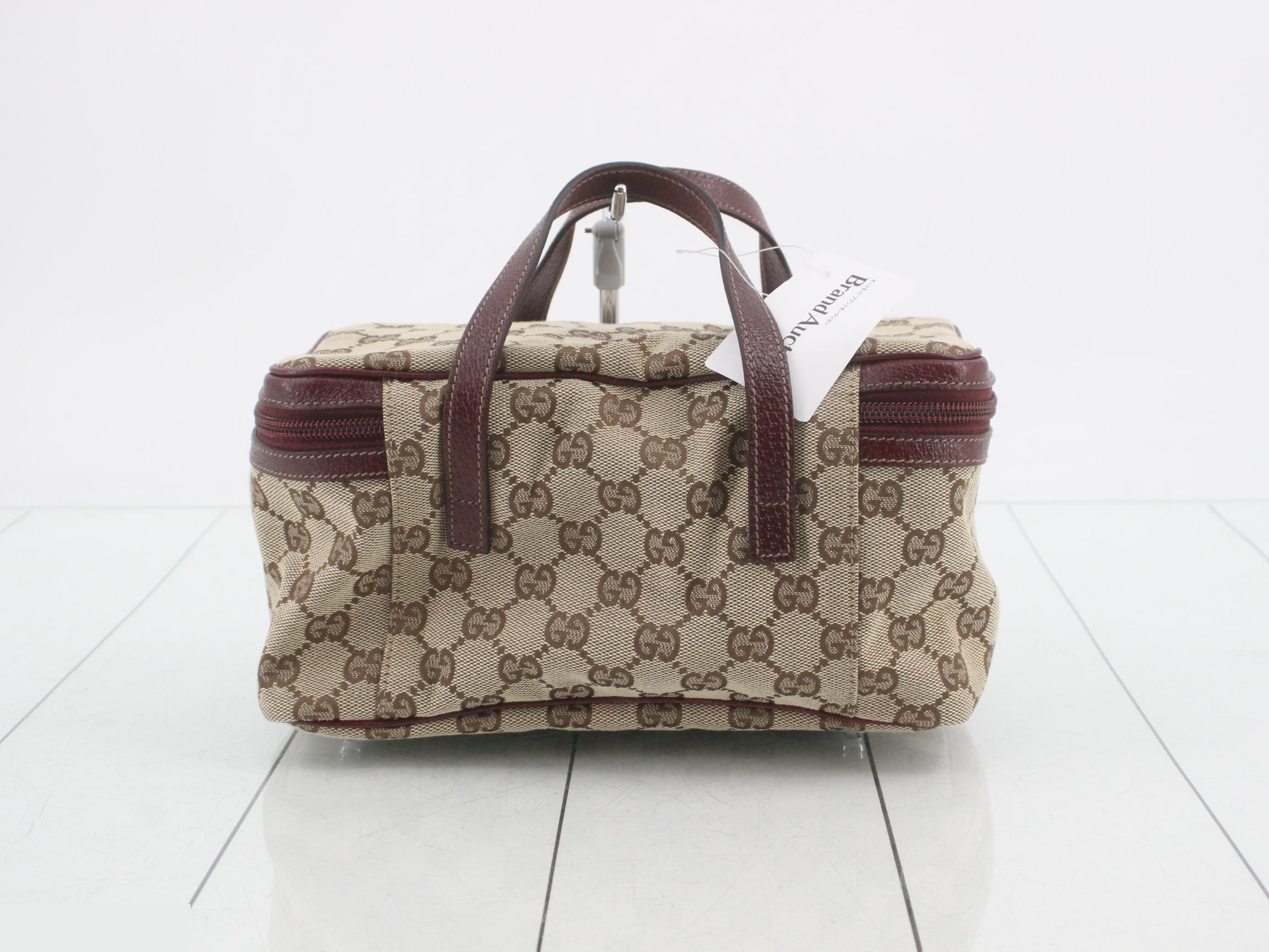 GG Canvas Vanity Bag — view 2