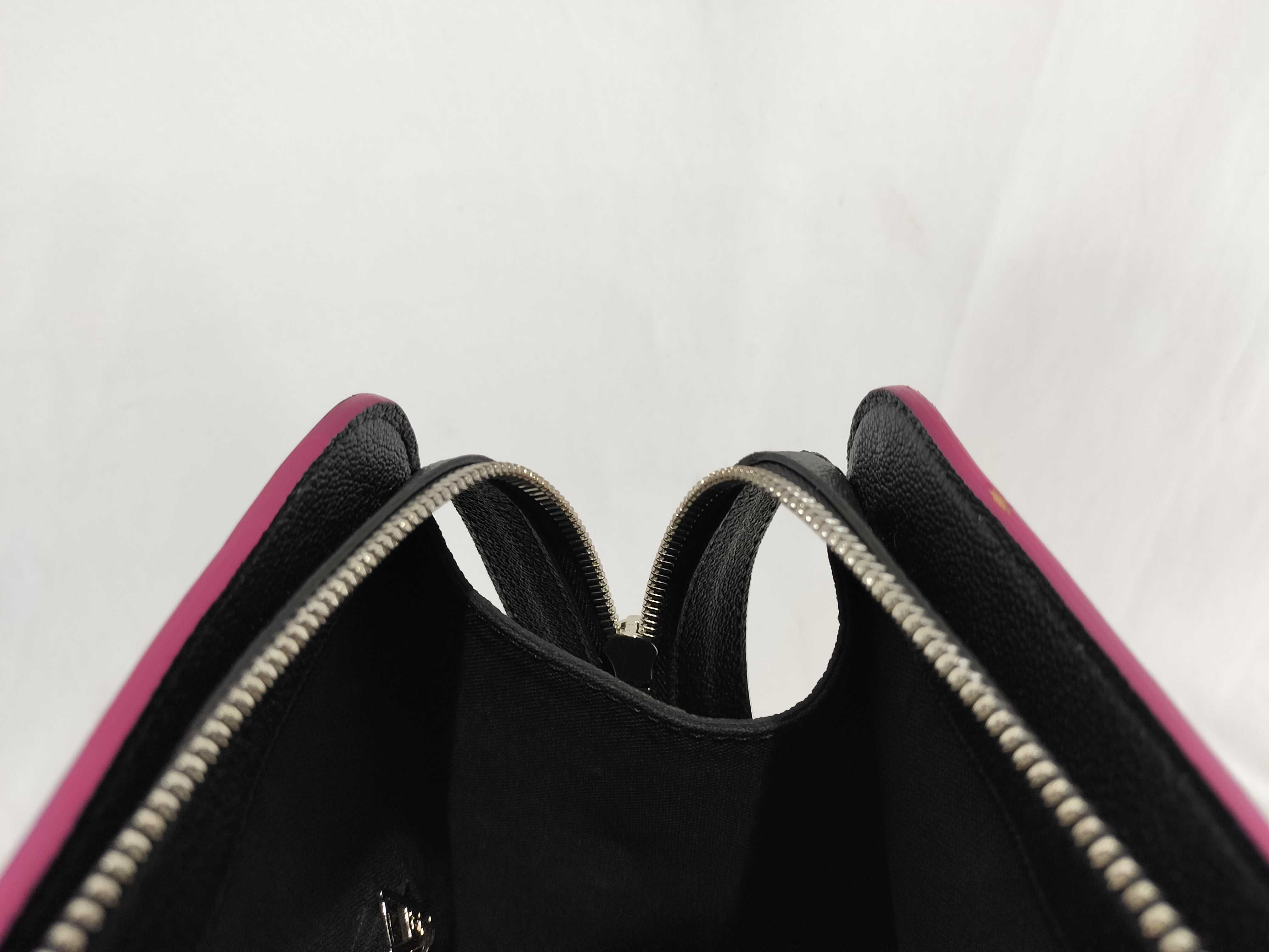Epi M54149 Epi Black Vanneau GM Noir Handbag with Shoulder Strap — view 12