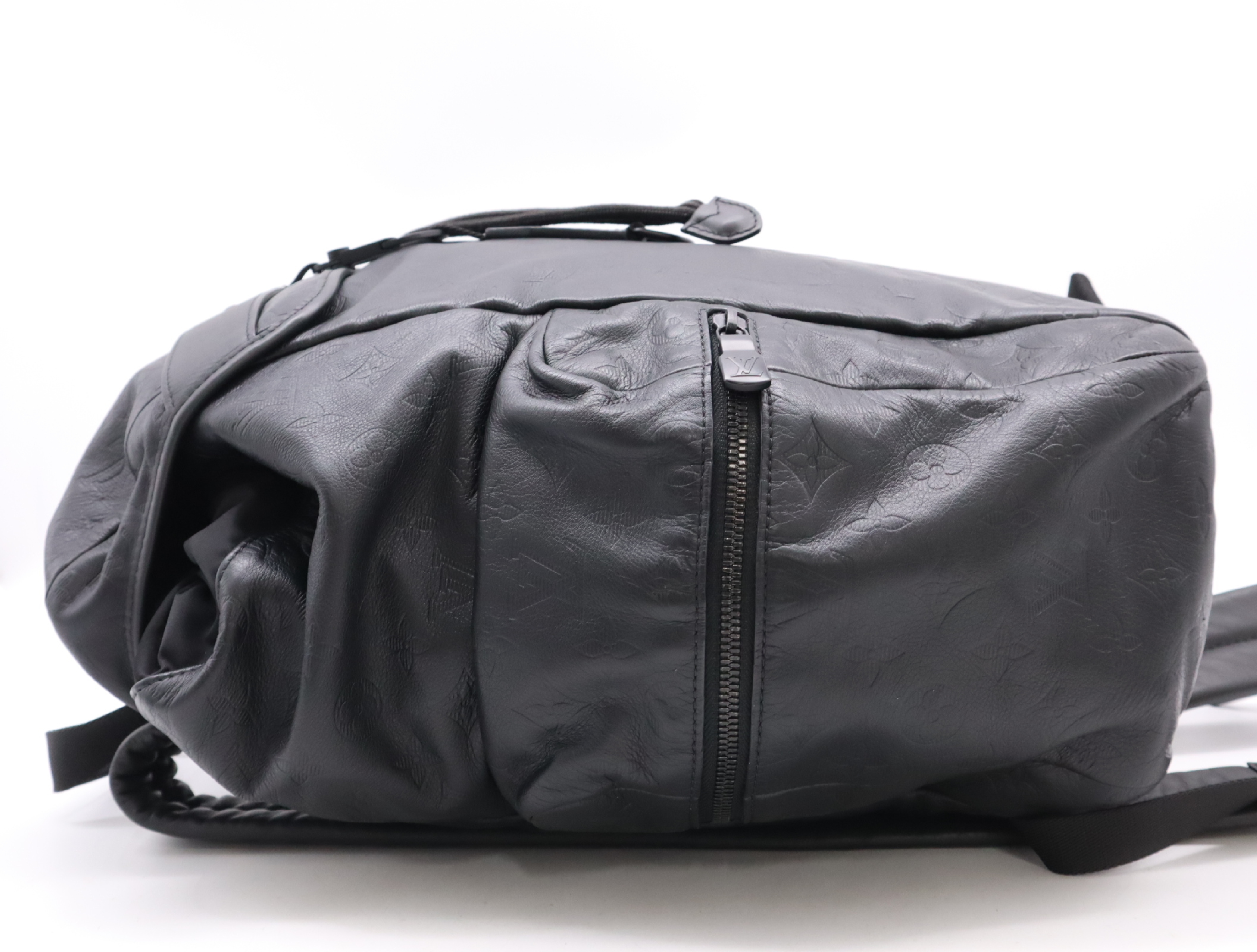 M43680 Monogram Shadow Discovery Backpack — view 3