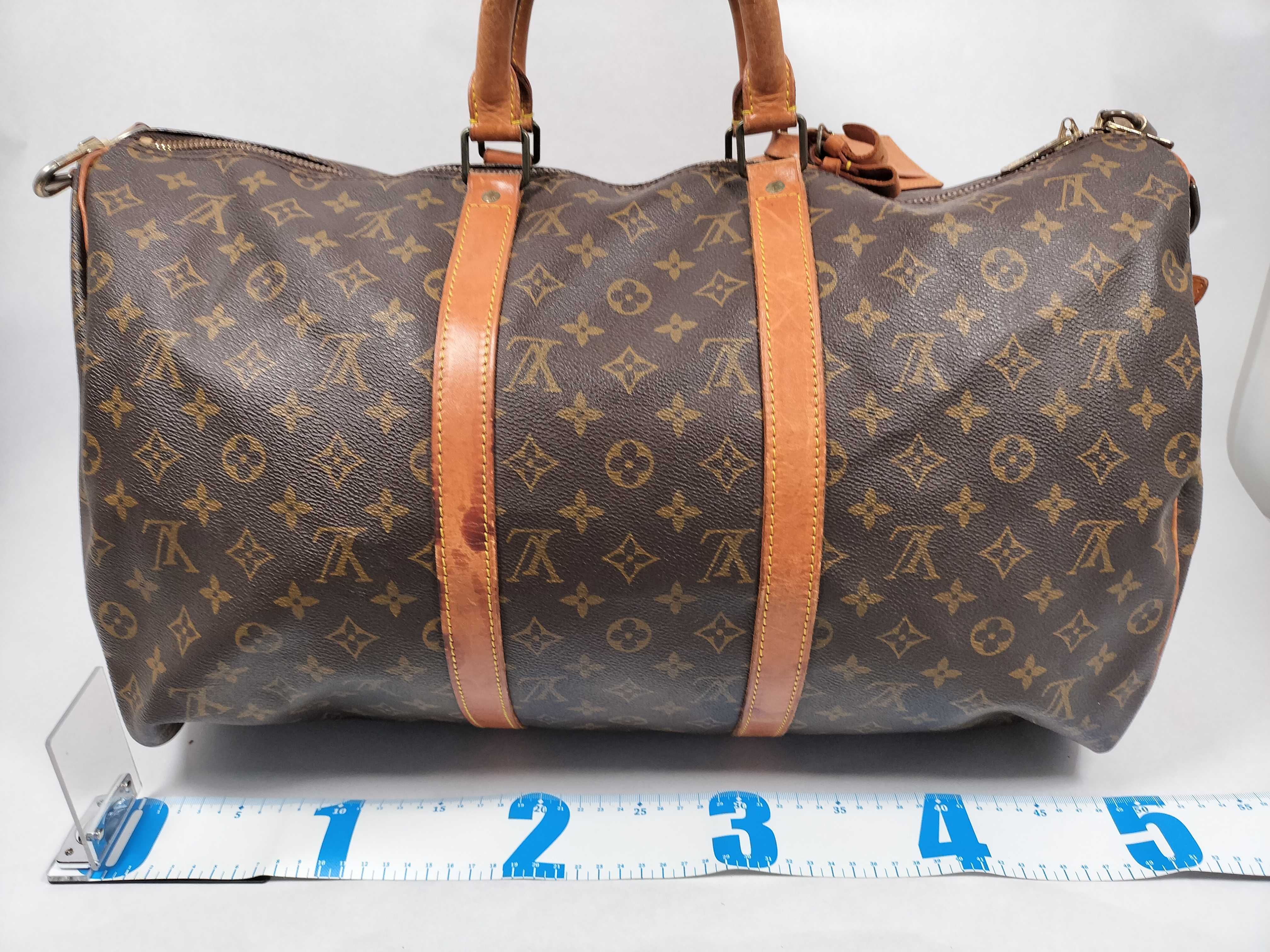 Monogram LV Keepall Bandoulière Boston Bag — view 2