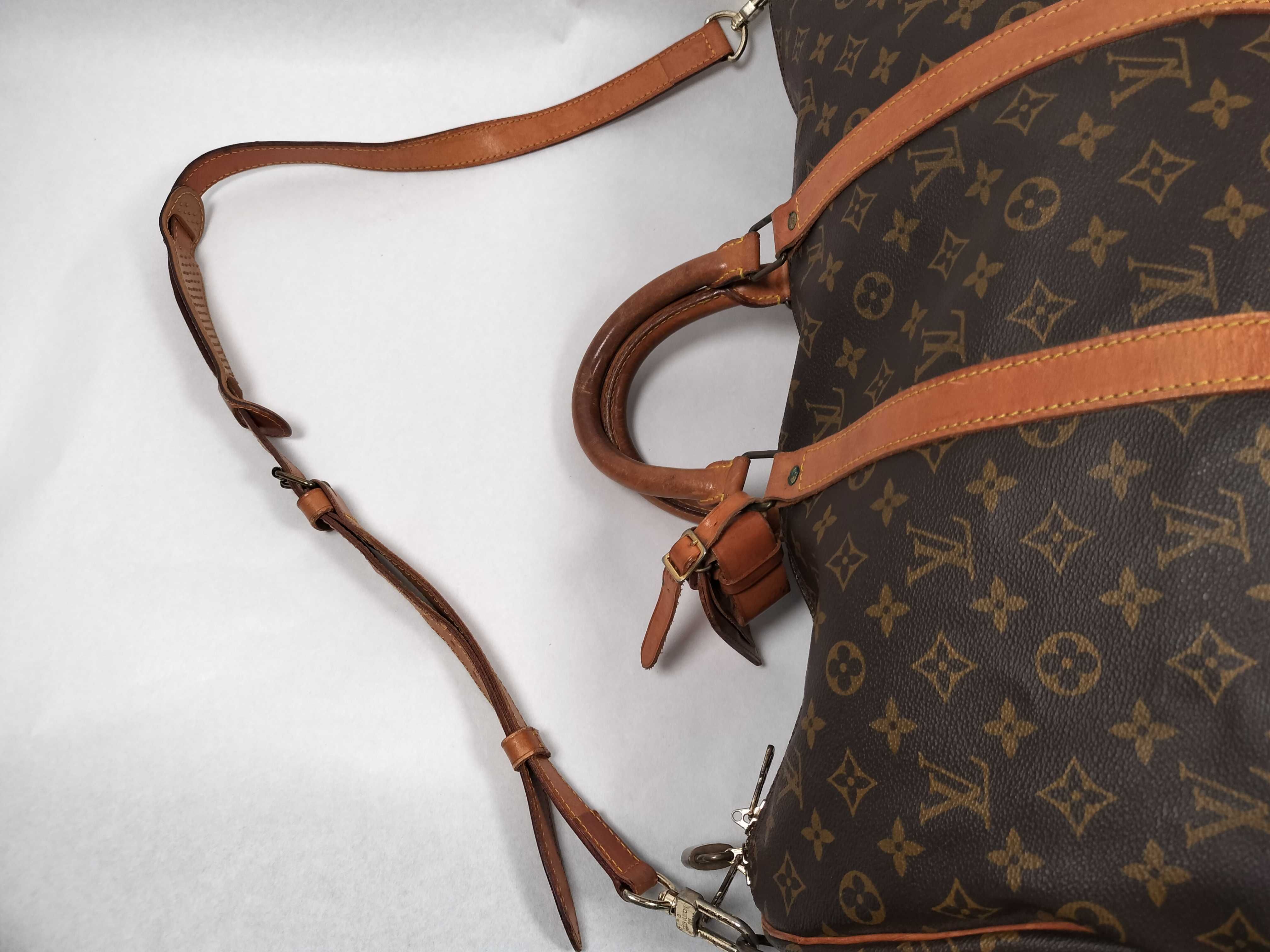 Monogram LV Keepall Bandoulière Boston Bag — view 3