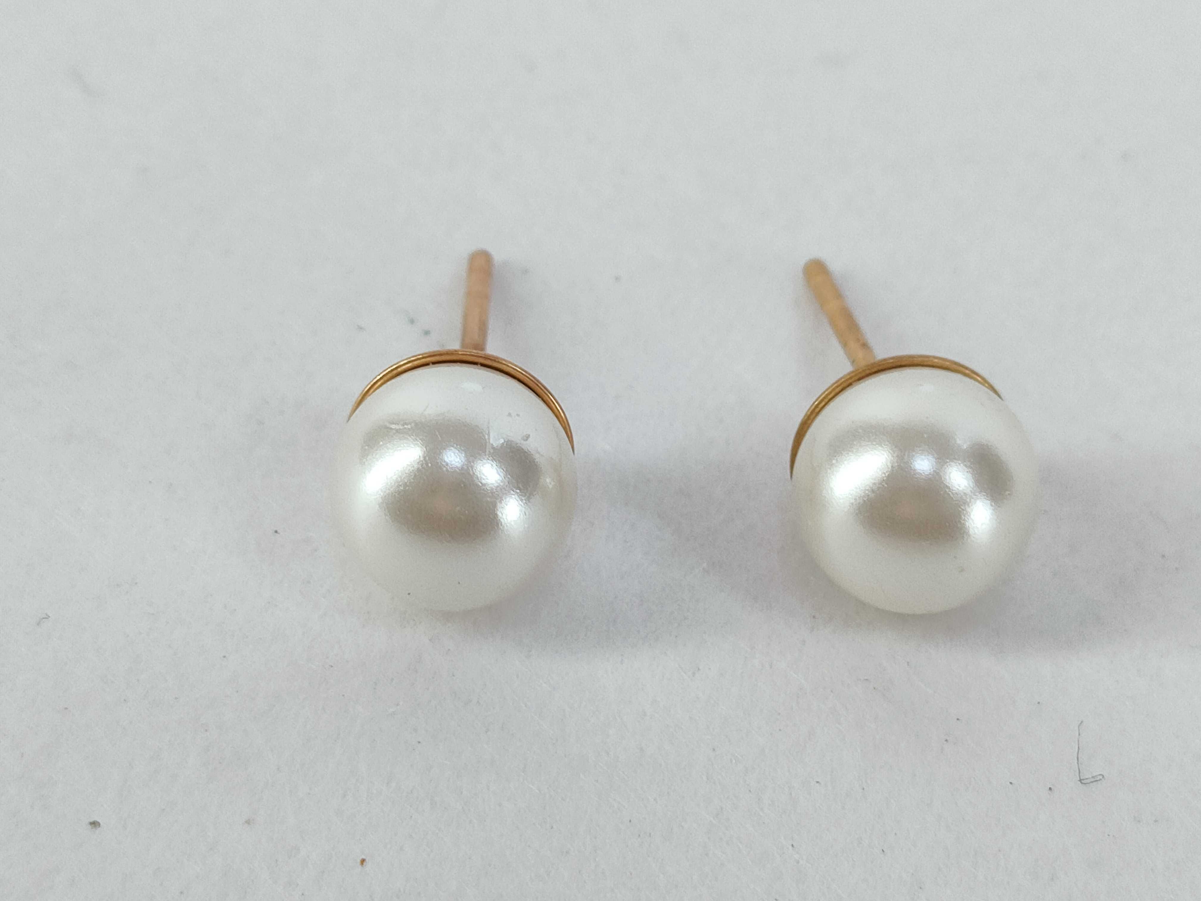 Tribal Flower Pearl Earrings — view 2