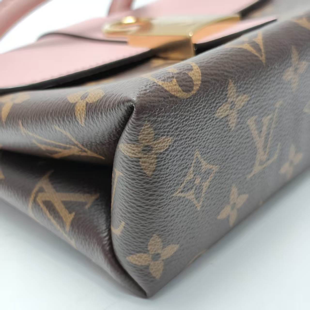 【*Shipped from: China*】LOUIS VUITTON Lock BB PU Shoulder Bag — view 6