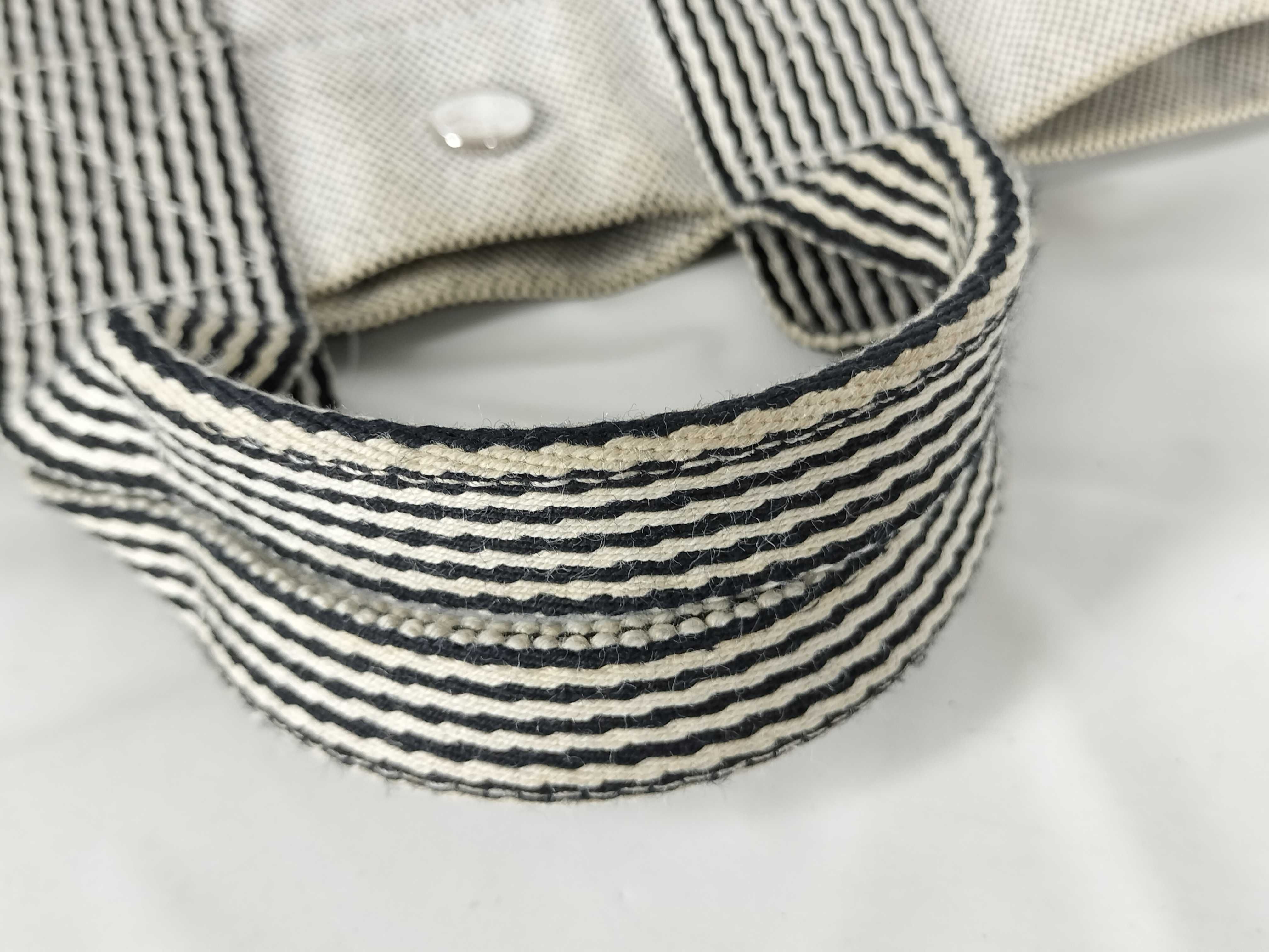 Fourre-Tout New Fourre-Tout PM Handbag — view 4