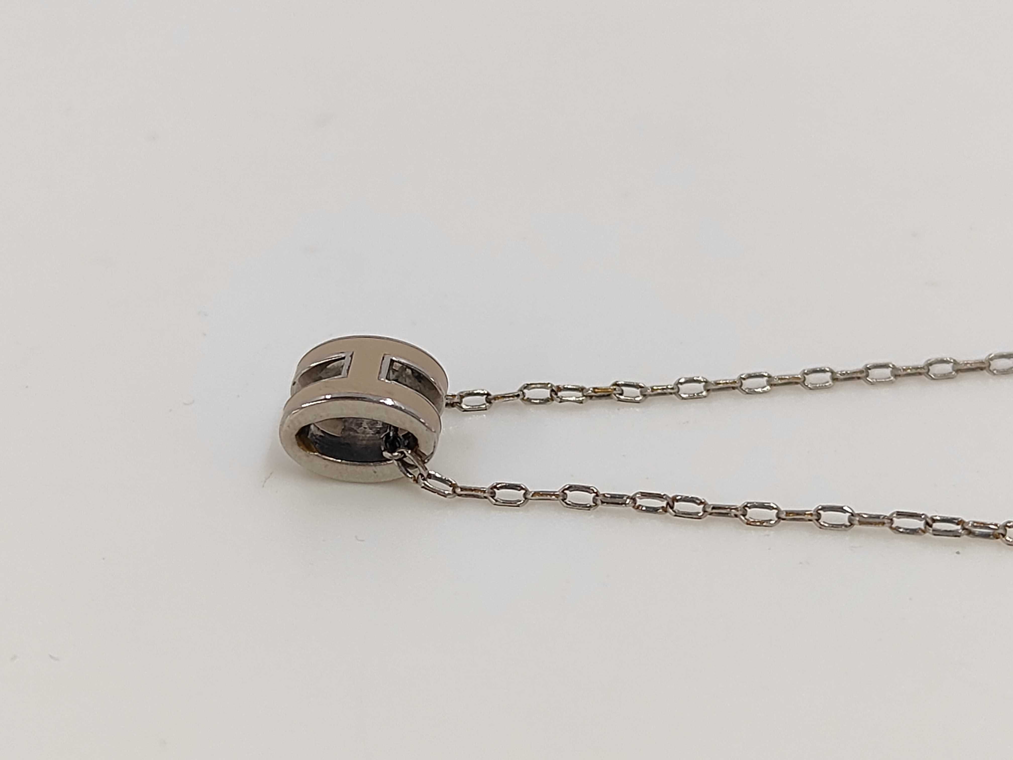 Mini Pop H Necklace — view 3