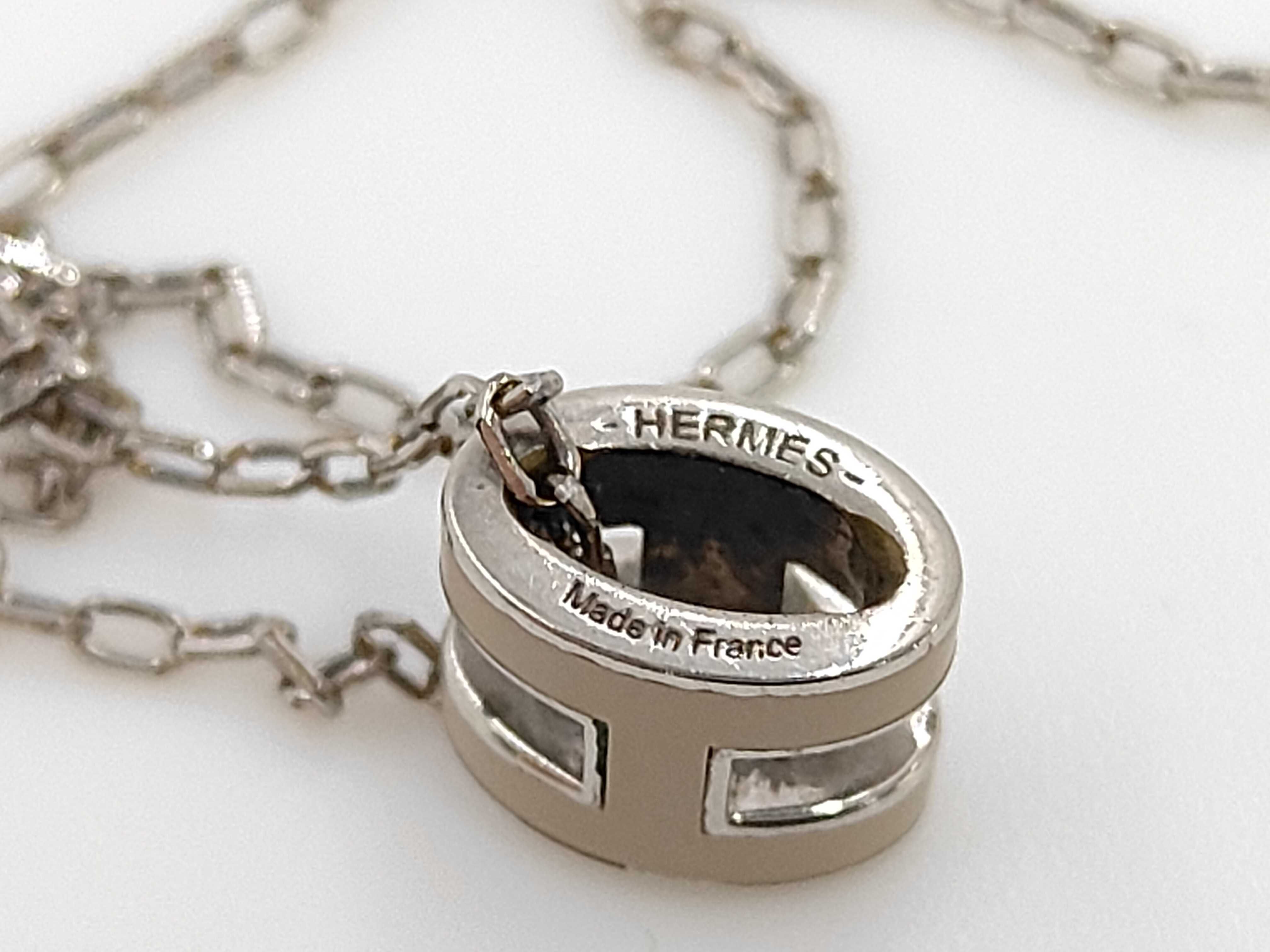 Mini Pop H Necklace — view 5
