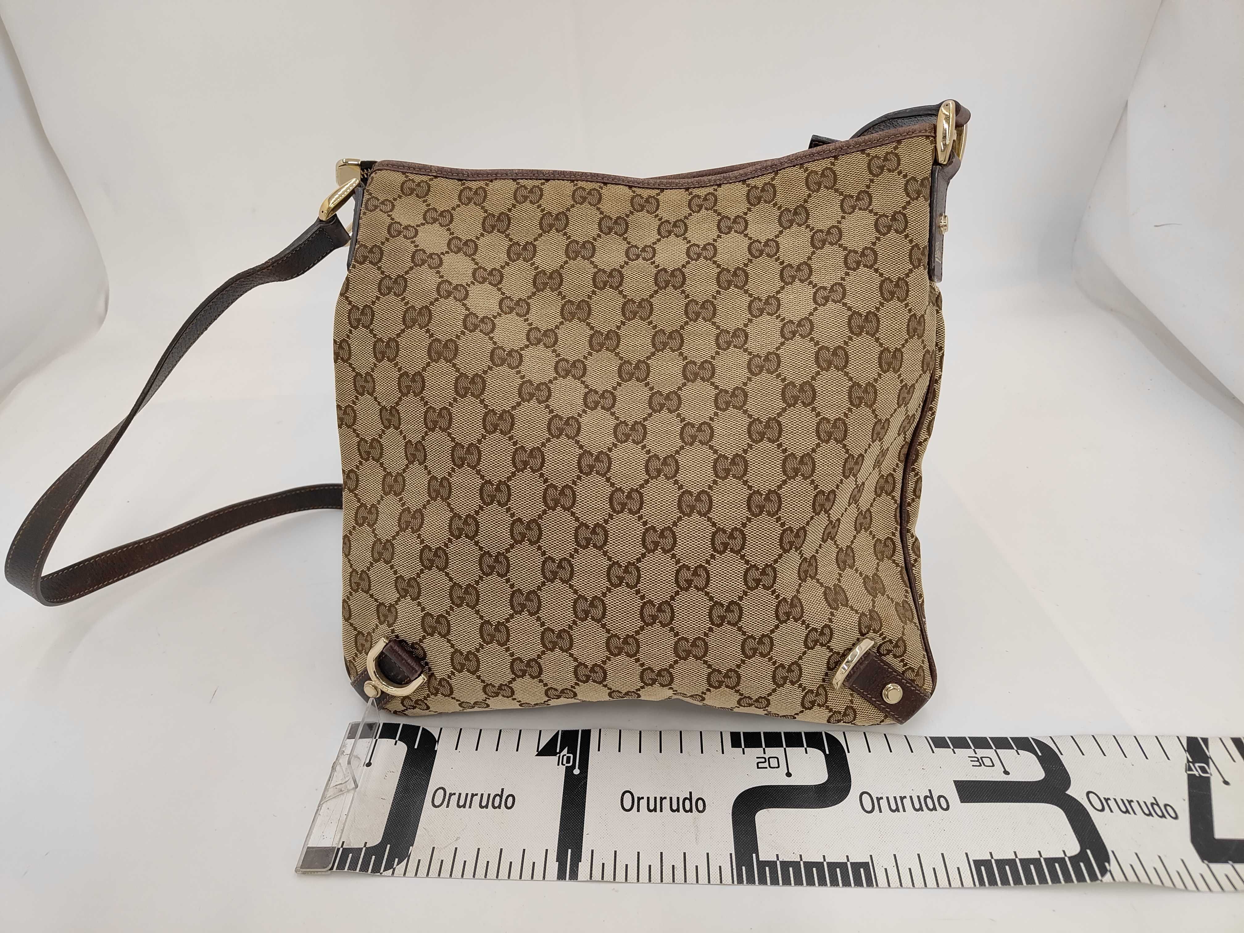 GG Canvas Abbey Shoulder Bag — view 2