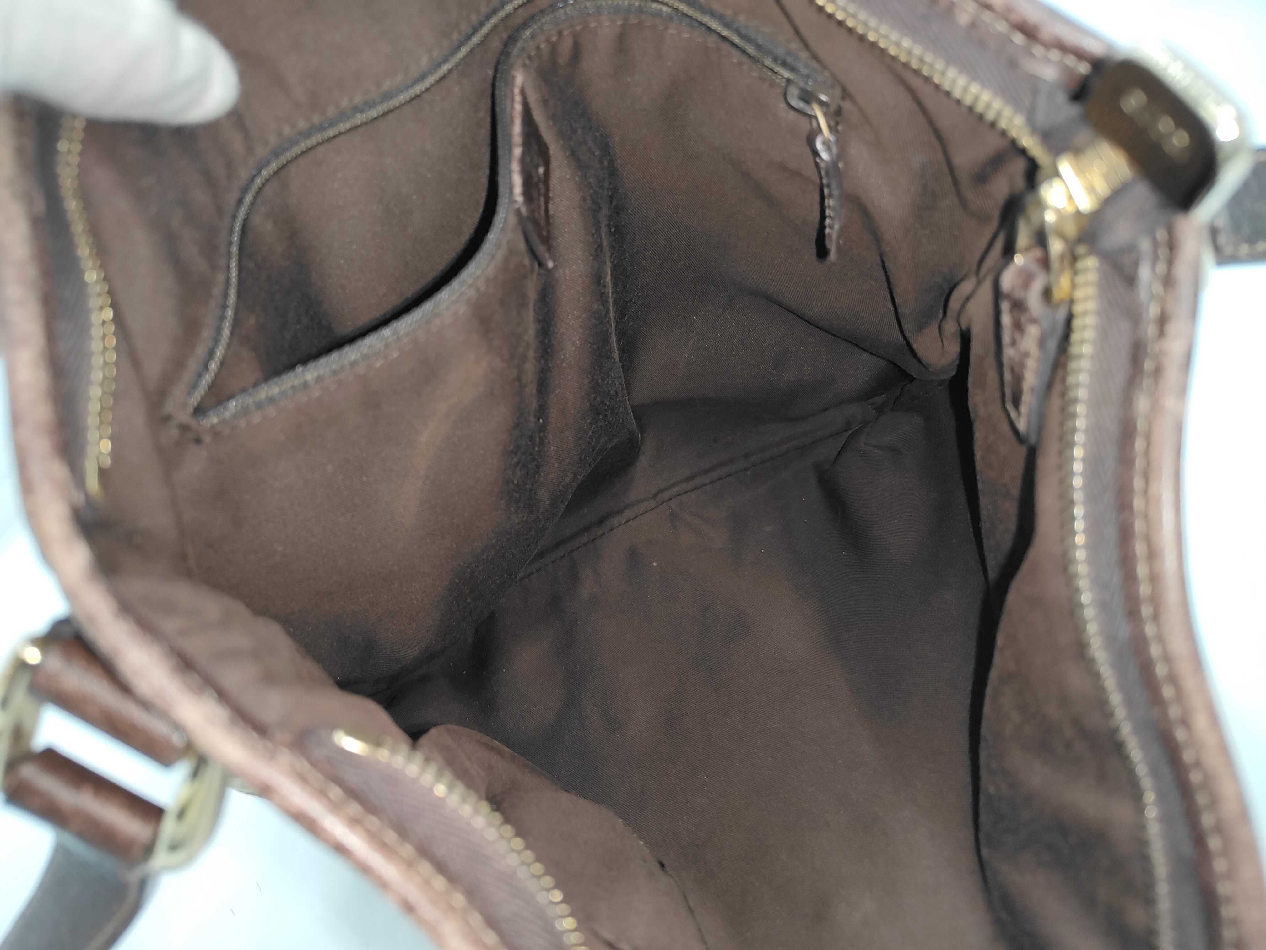 GG Canvas Abbey Shoulder Bag — view 8