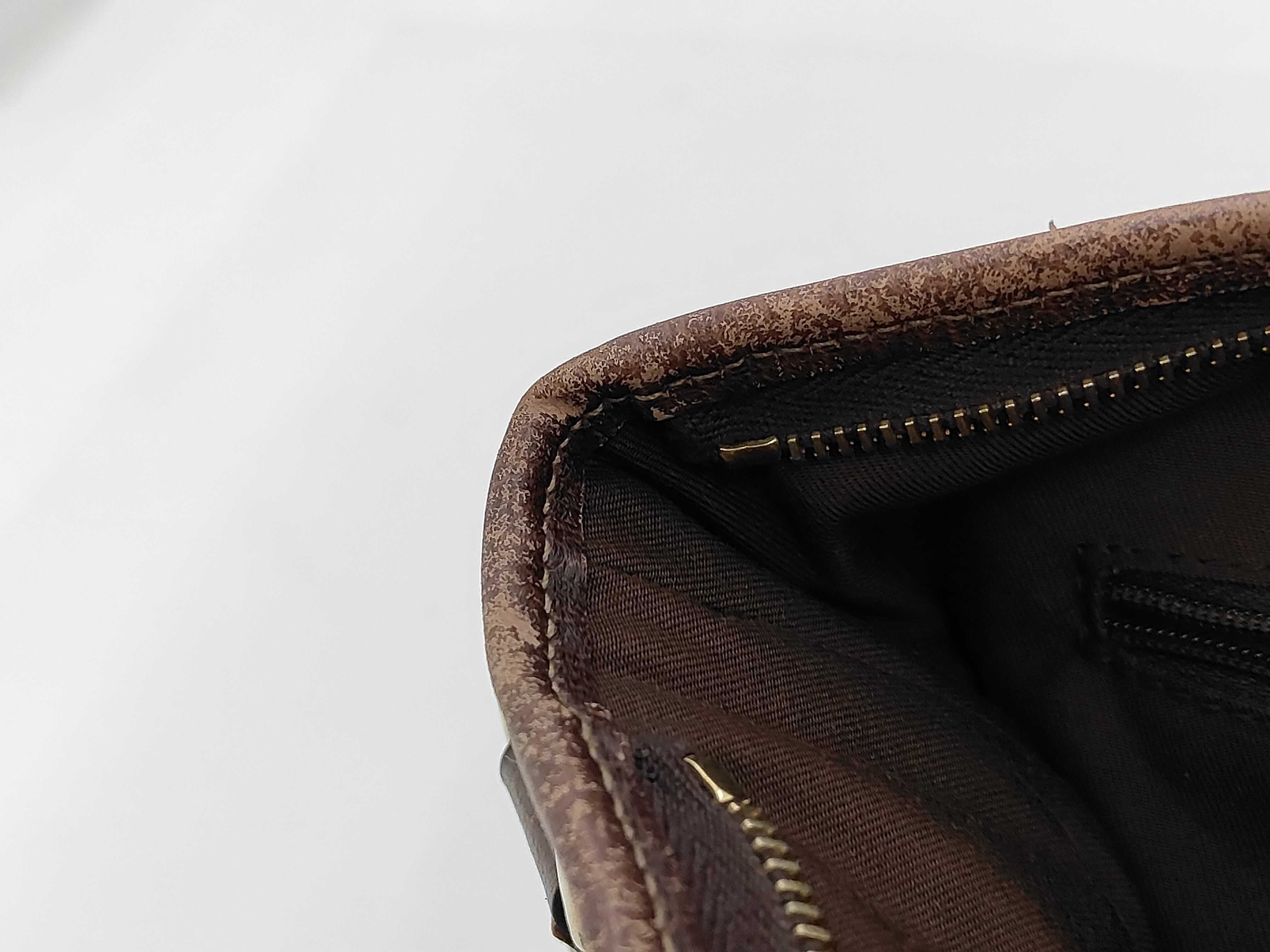 GG Canvas Abbey Shoulder Bag — view 10