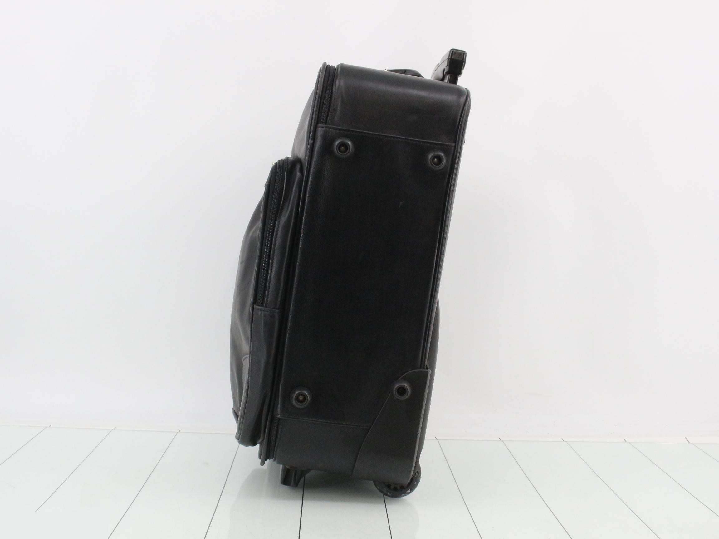 Vintage Carry Case — view 3