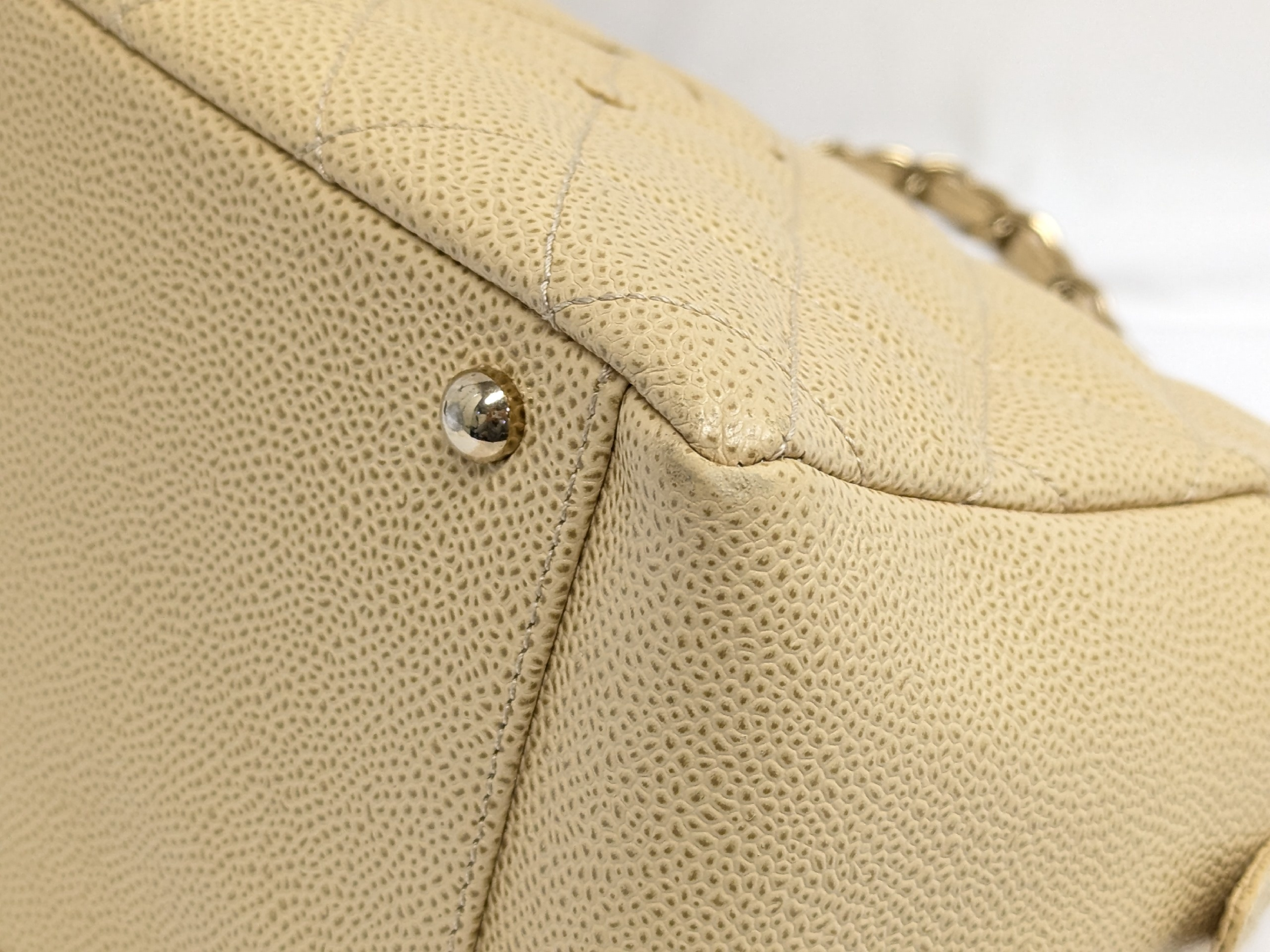 Caviar Skin PTT Chain Tote, Beige, Series 7 Handbag — view 4