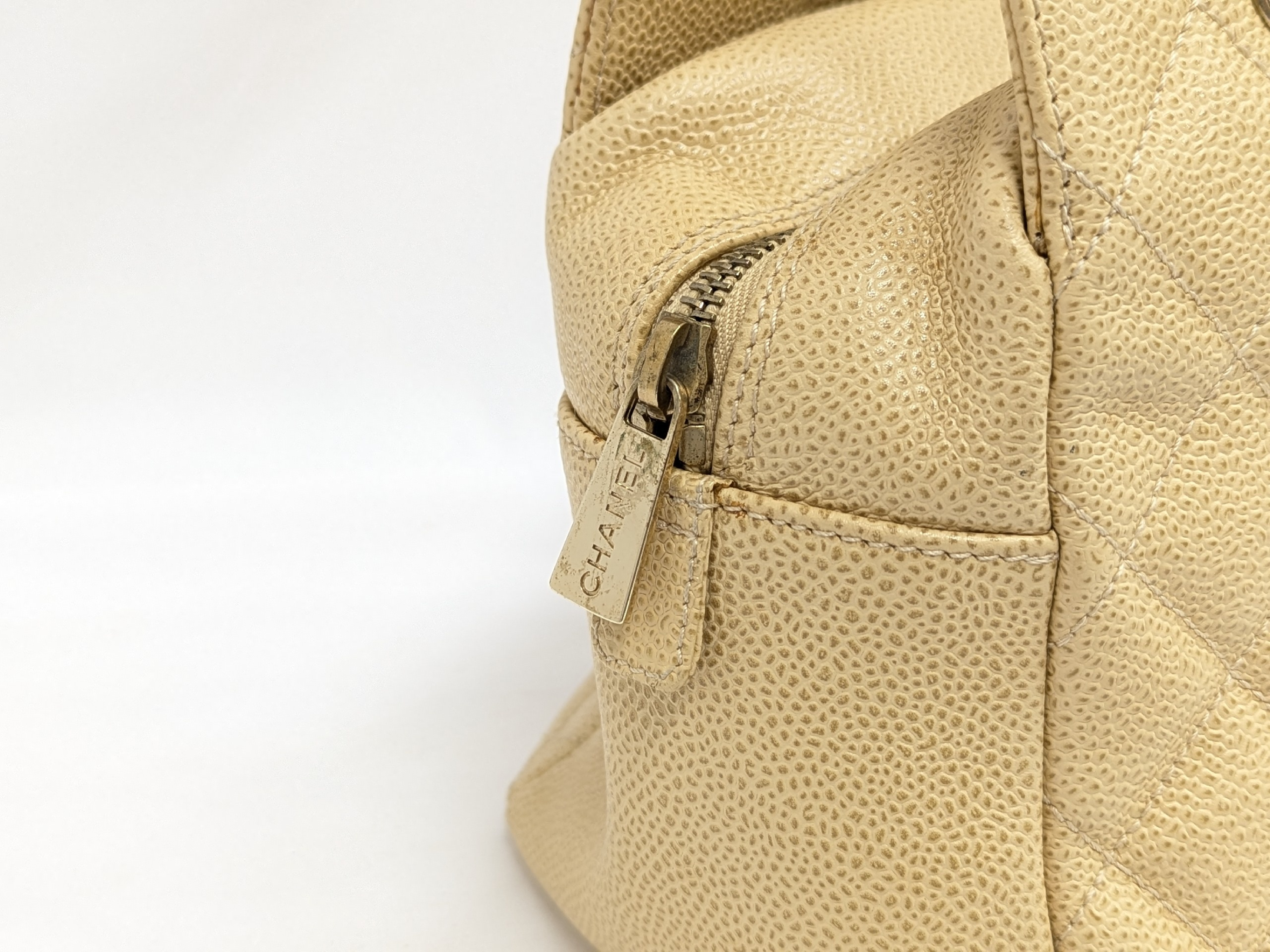 Caviar Skin PTT Chain Tote, Beige, Series 7 Handbag — view 9