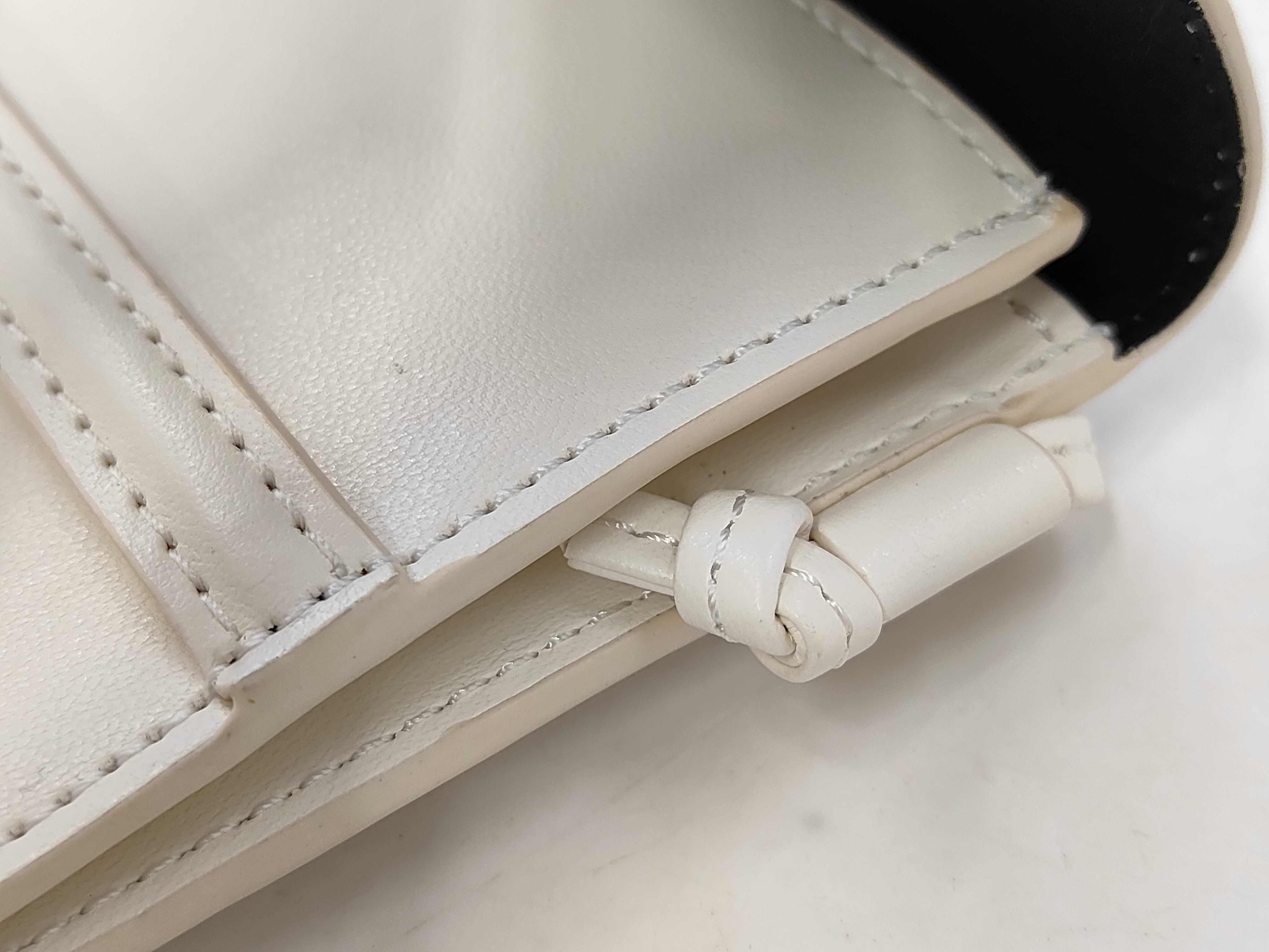 Shoulder Pouch — view 11