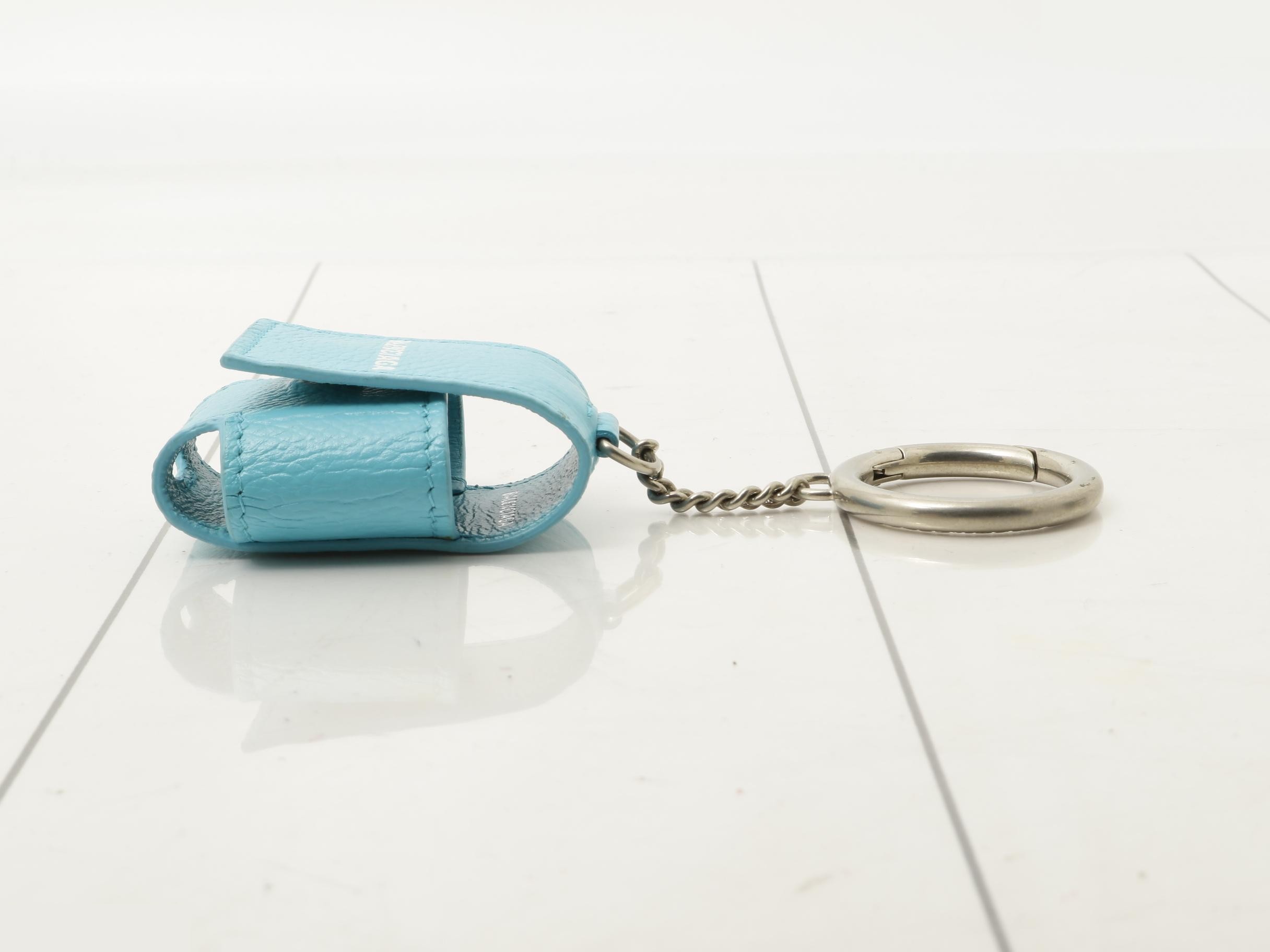 iPod keychain — view 3