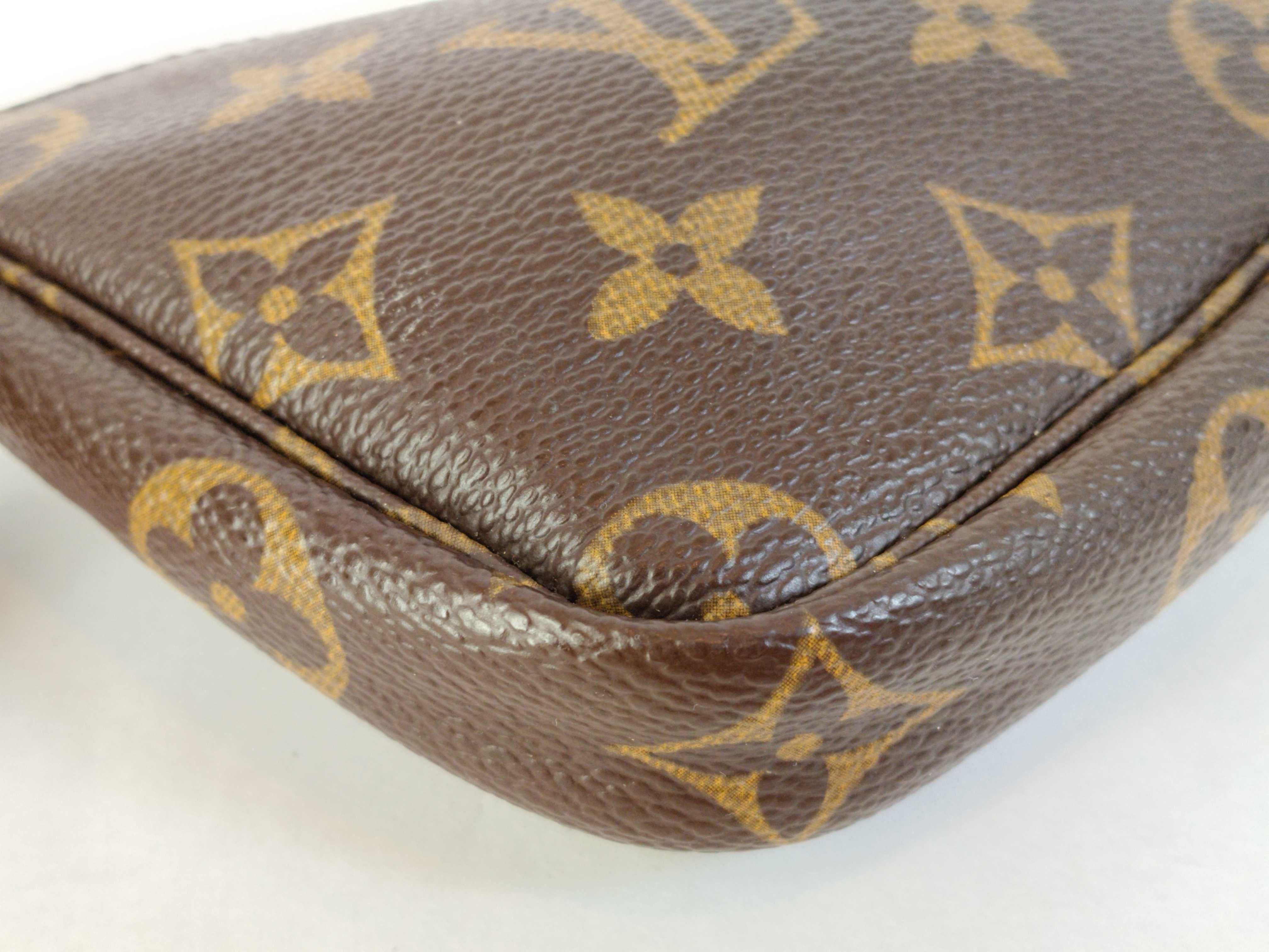 Monogram Vuitton Pouch Title: Assorted Pouch — view 3