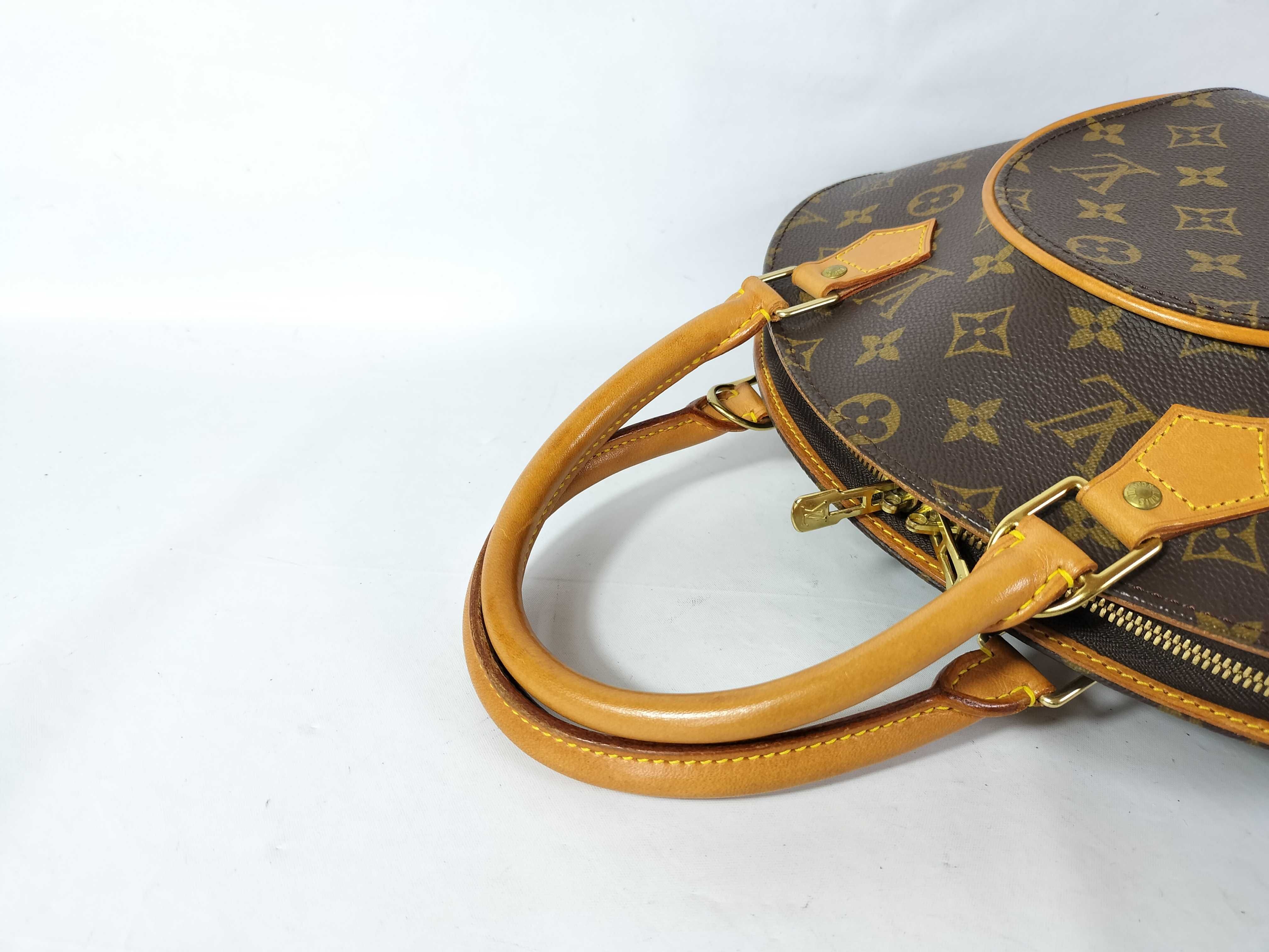 Monogram LV Monogram M51127 MI0968 Handbag — view 3