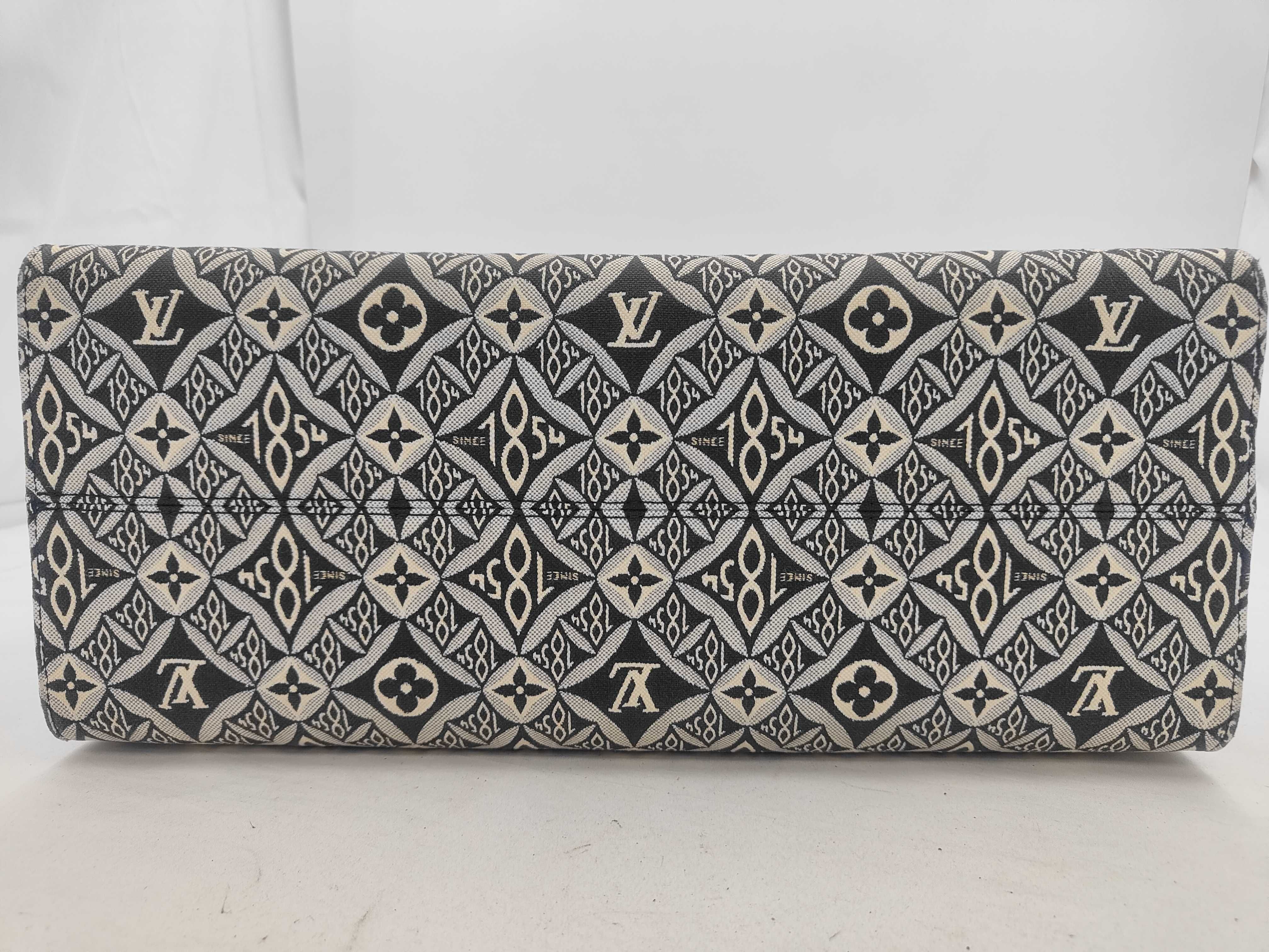 OnTheGo GM Monogram Jacquard Handbag (since 1854) M57207 FL3240 — view 7