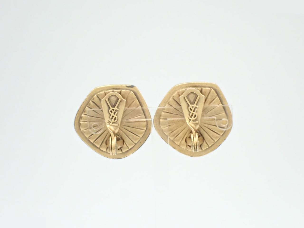 Other lines: Precious metals and earrings — view 2