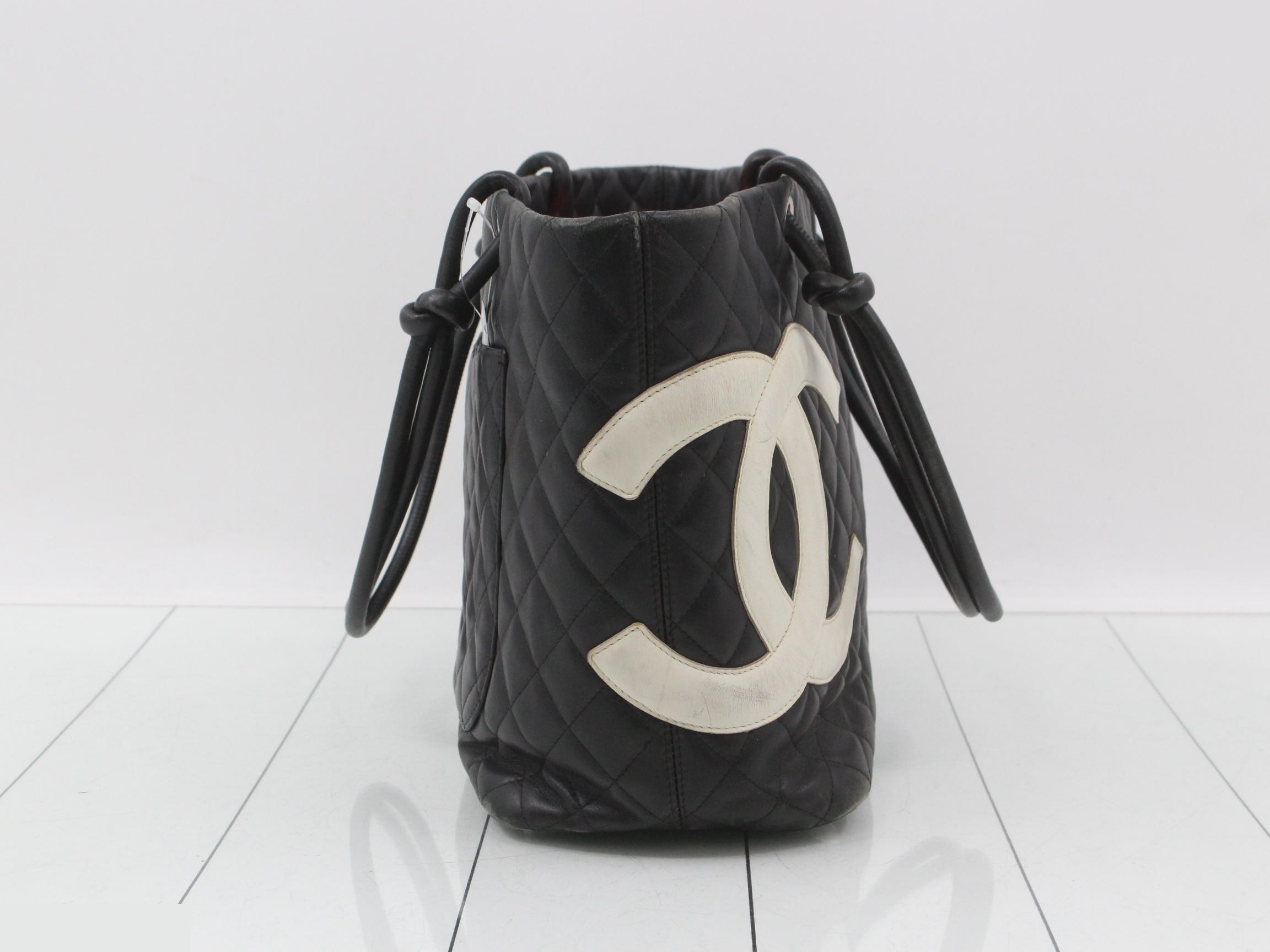 Cambon Line (Bag) - Tote Bag - Black and White — view 4