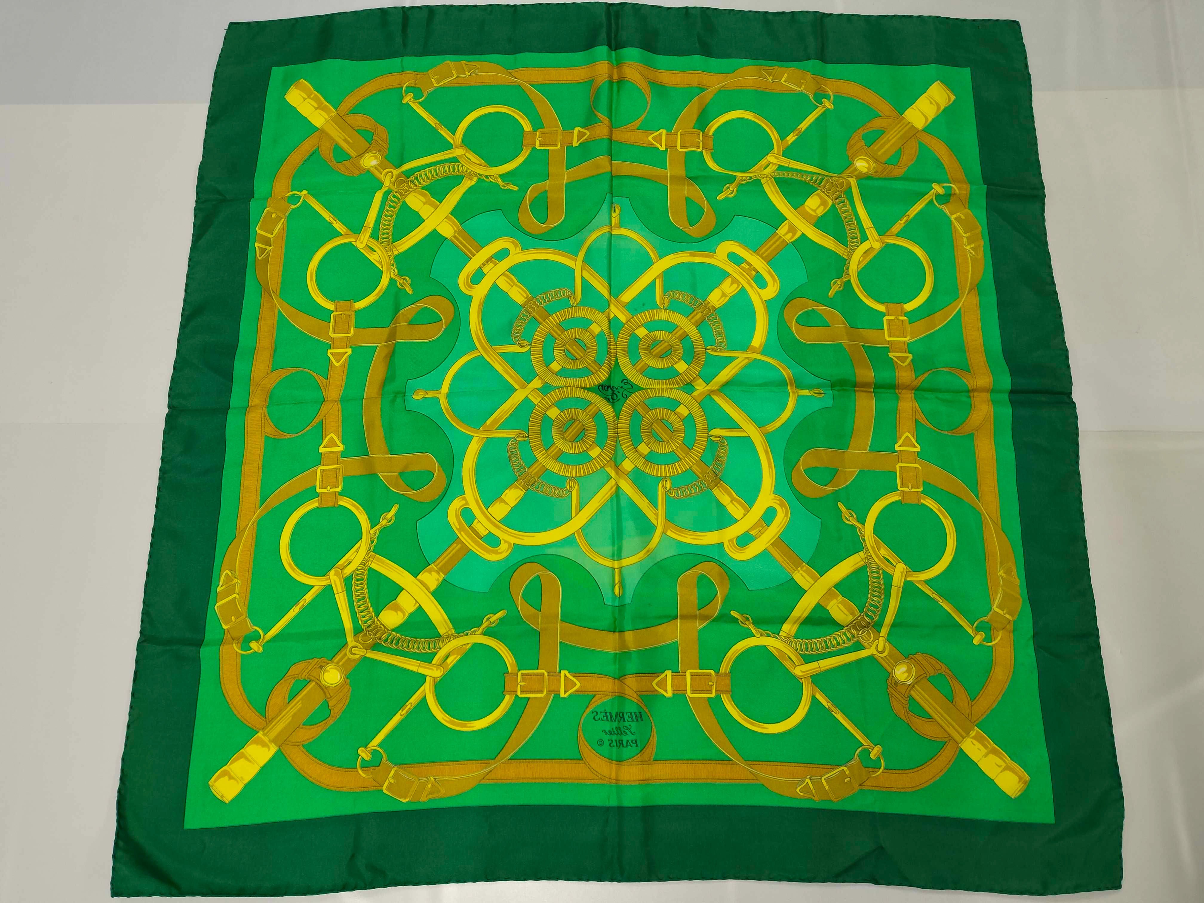 Carre 90 EPERON DOR Apron d'Or Henri d'Orgy Silk Green Other Accessories — view 2