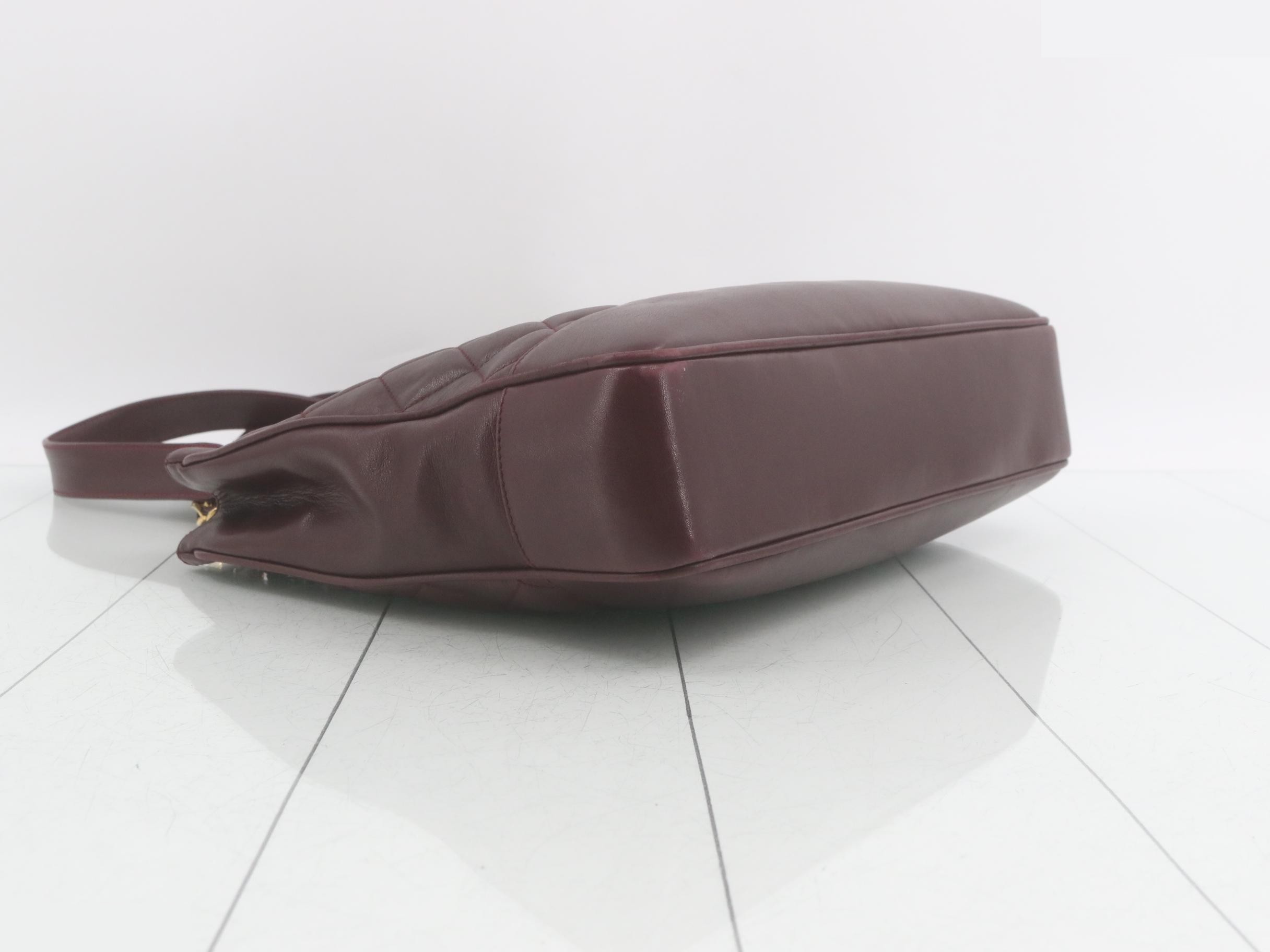 Matelassé (Bag) - Shoulder Bag - Lambskin - Bordeaux — view 5