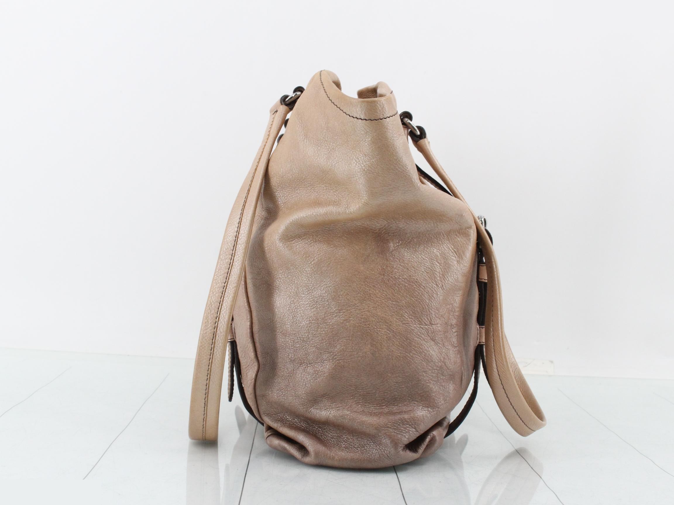shoulder bag for women, gradient brown, can be worn over the shoulder. — view 4
