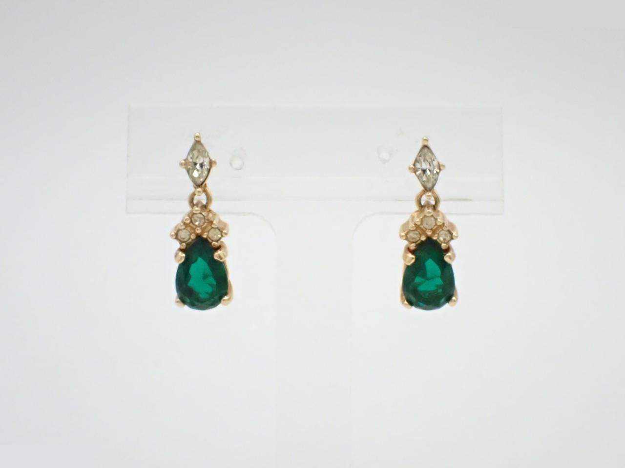 Earrings without backings