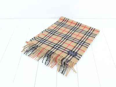 Lambswool scarf