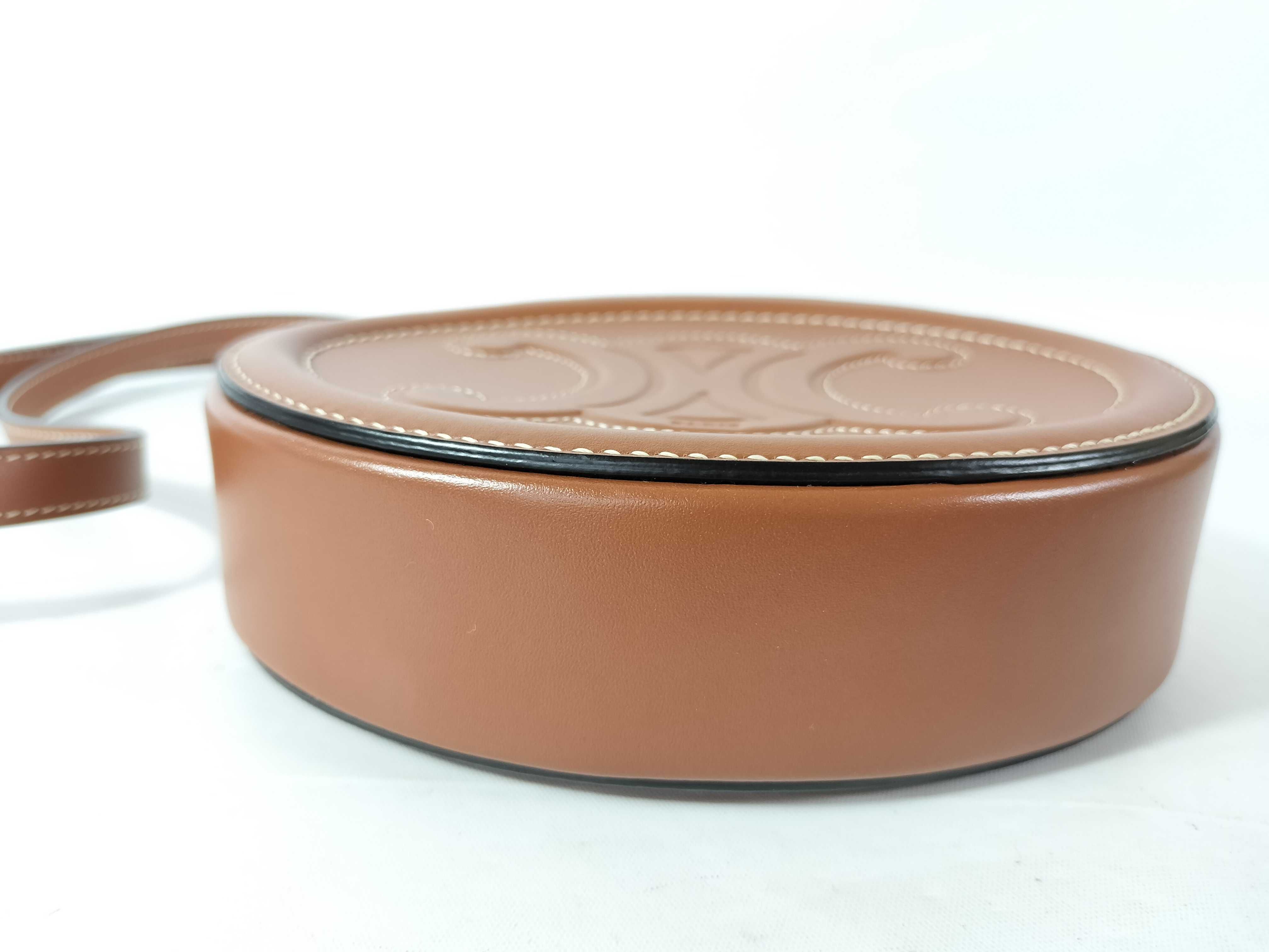 BAG TRIOMPHE OVAL PURSE CUIR IN SMOOTH CALFSKIN Shoulder Bag — view 7